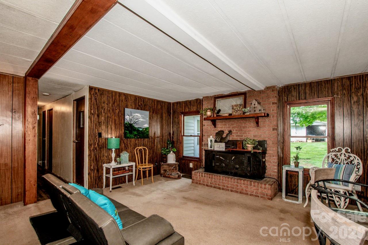431 Cooper Farm Road — Statesville