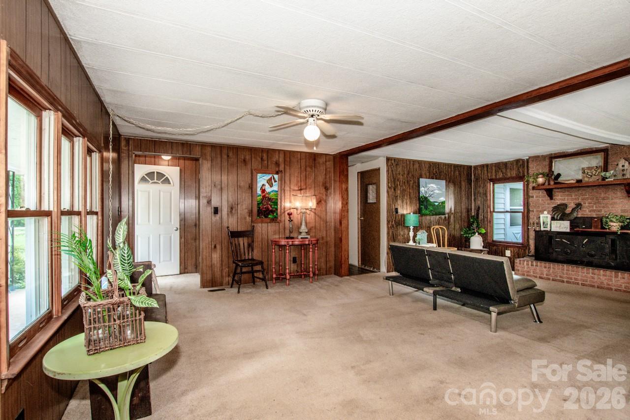 431 Cooper Farm Road — Statesville