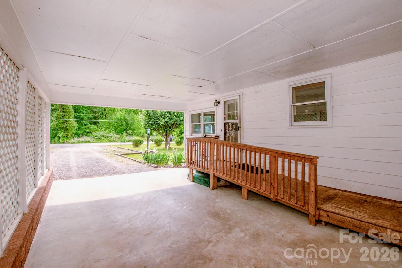 431 Cooper Farm Road — Statesville