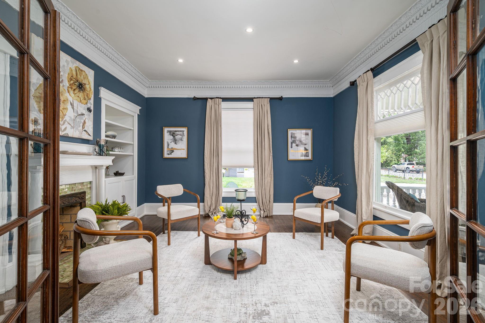 307 N Main Street — Belmont
