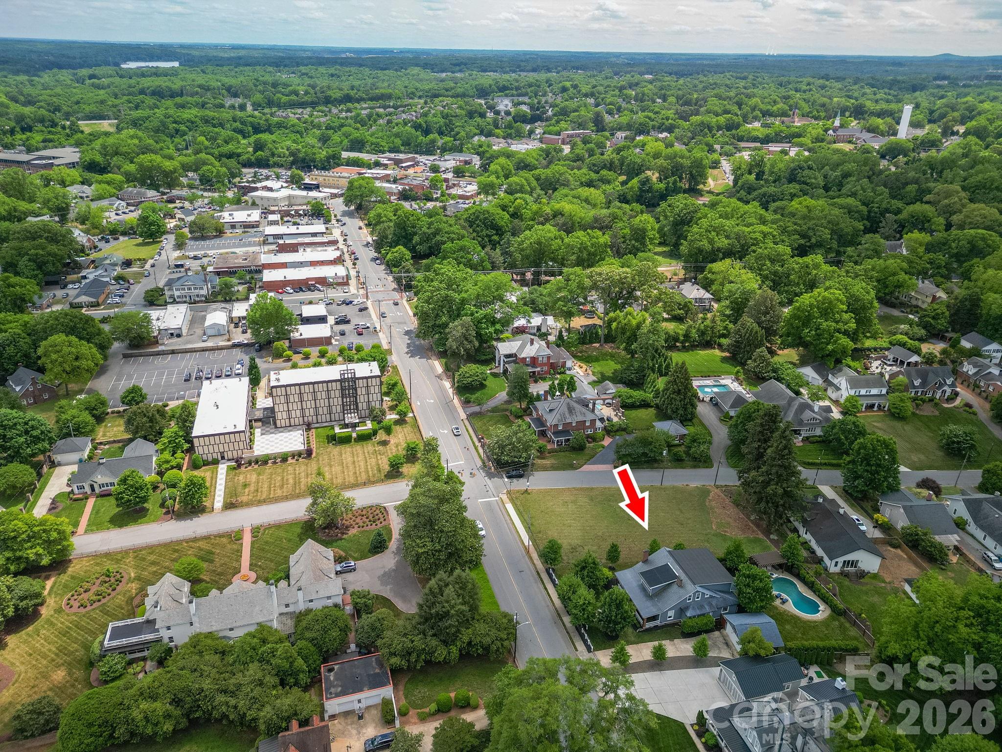 307 N Main Street — Belmont