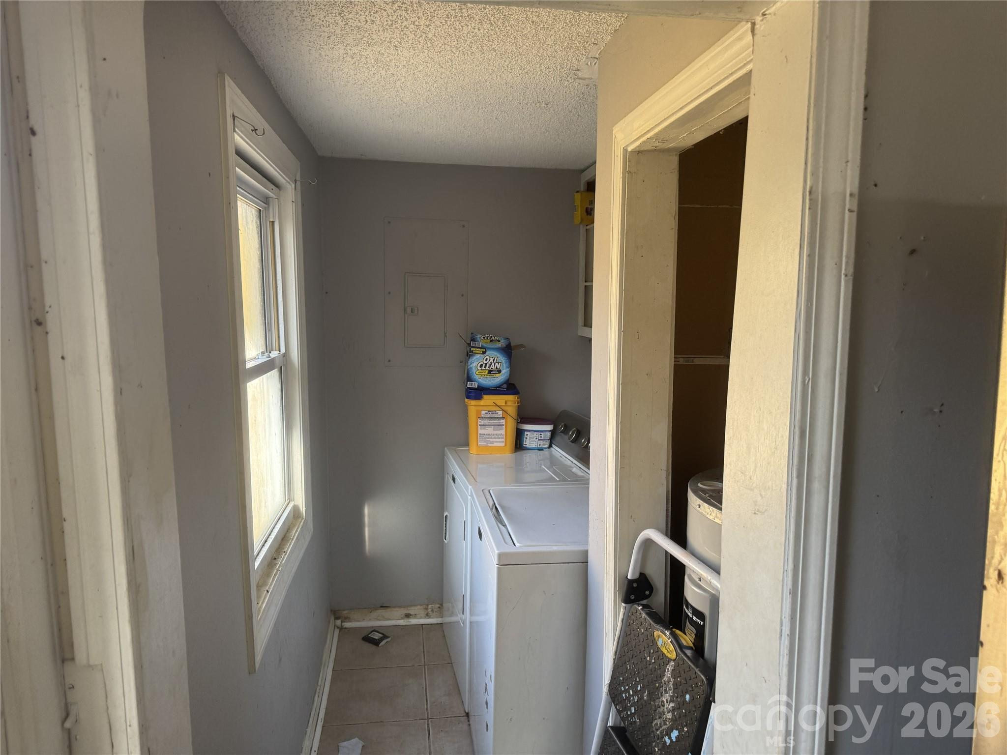 81 Eastview Circle — Asheville