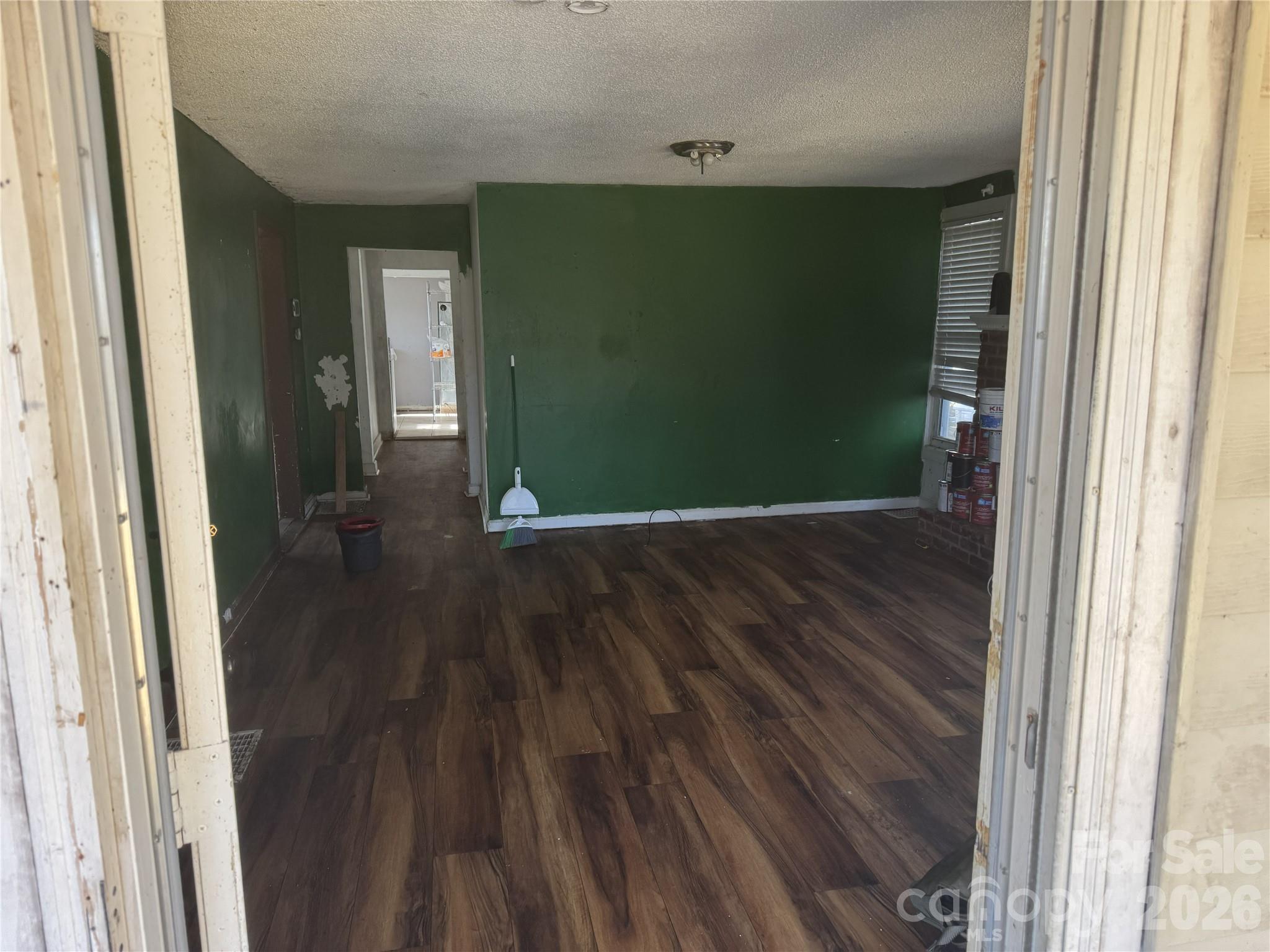 81 Eastview Circle — Asheville