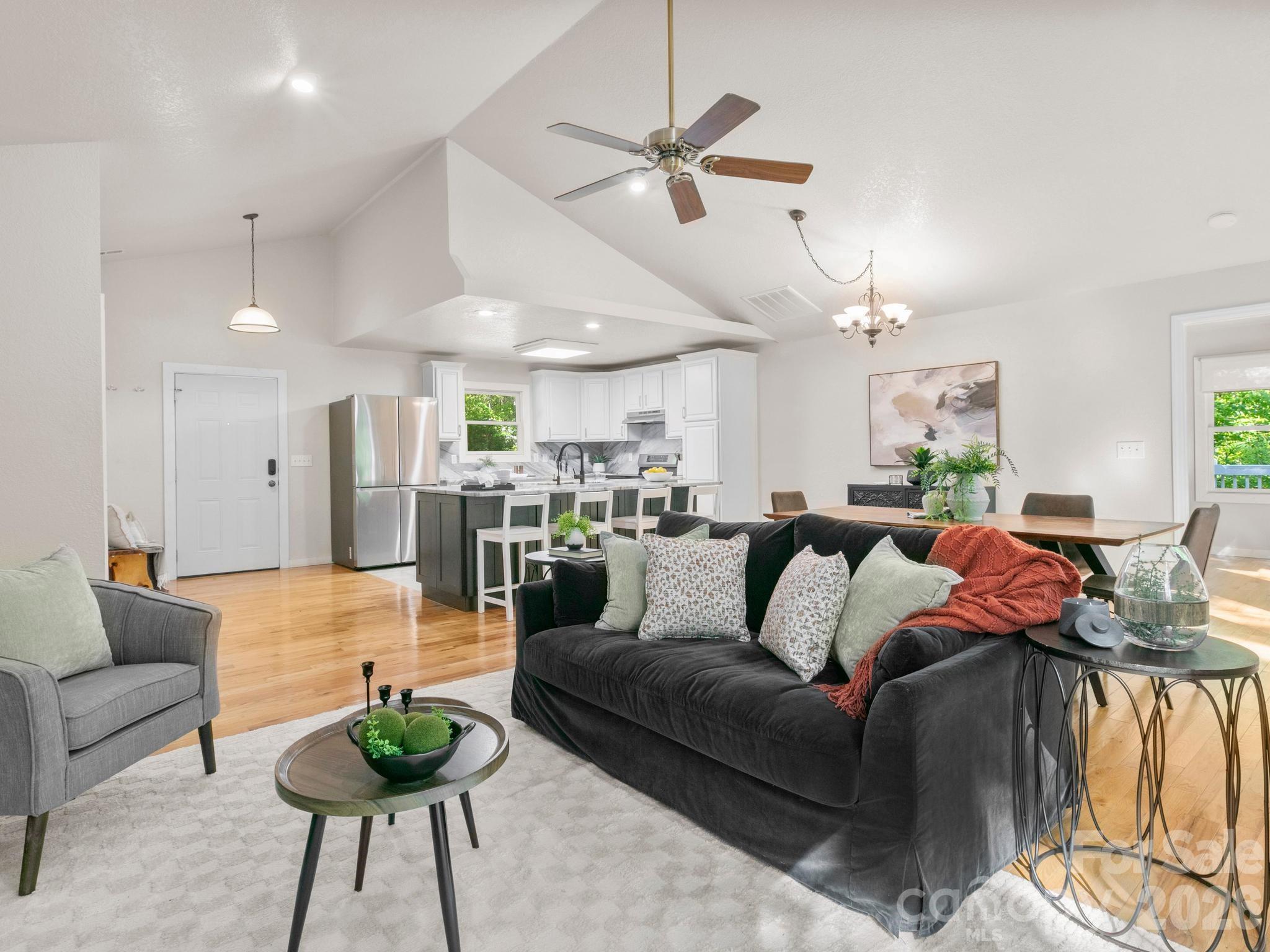 220 Jones Court — Lake Lure