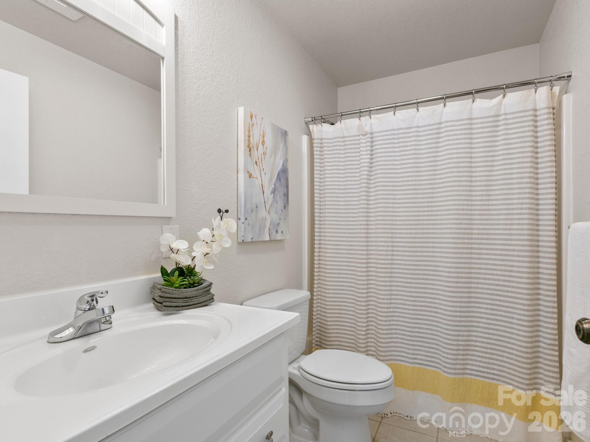220 Jones Court — Lake Lure