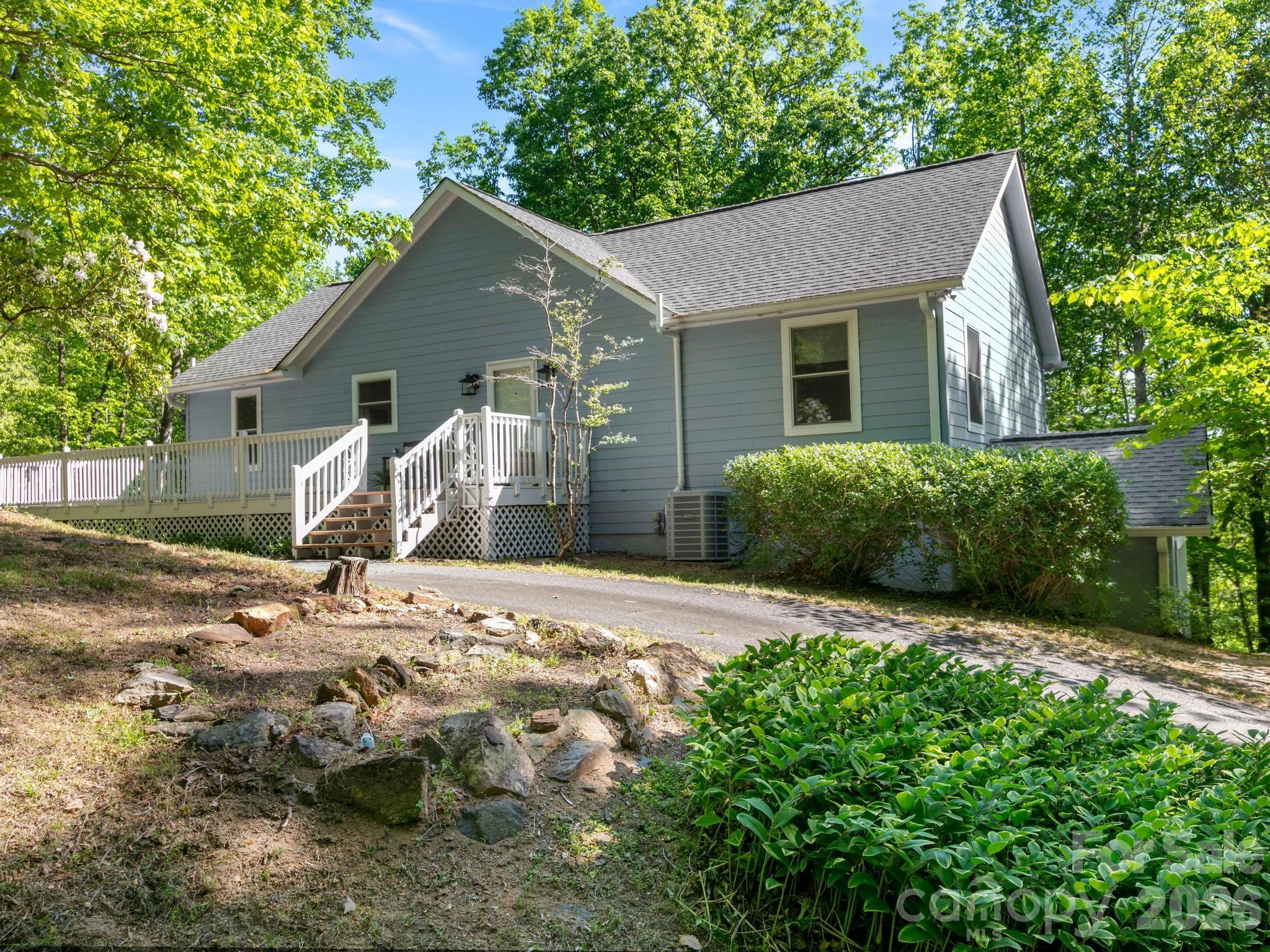 220 Jones Court — Lake Lure