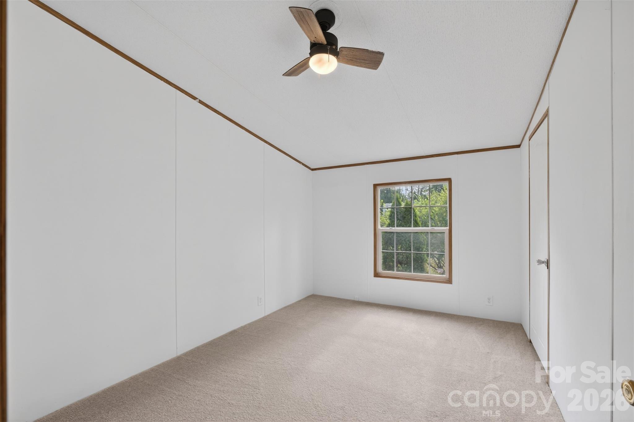 4137 Alderbrook Court — Lenoir