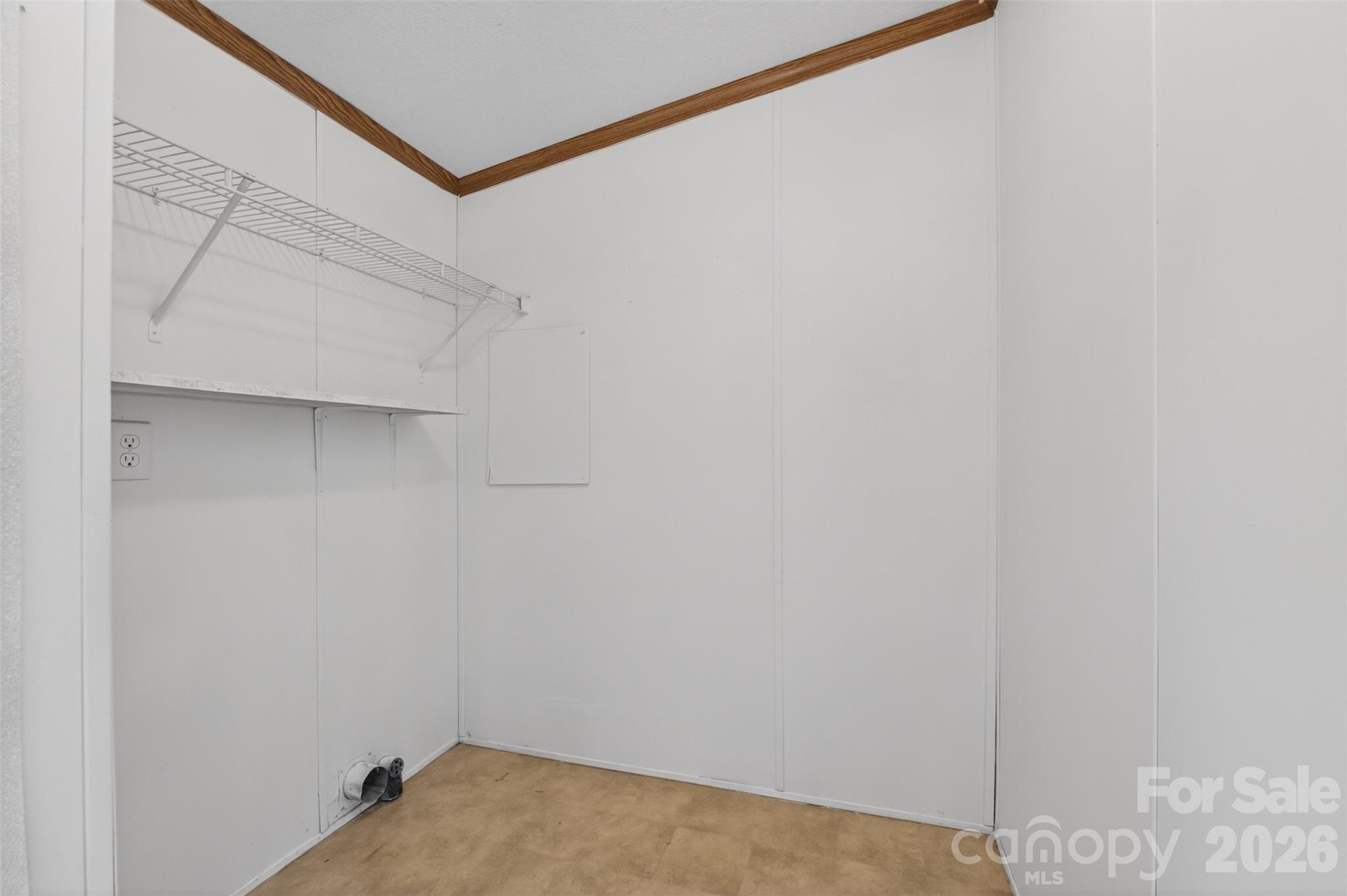 4137 Alderbrook Court — Lenoir