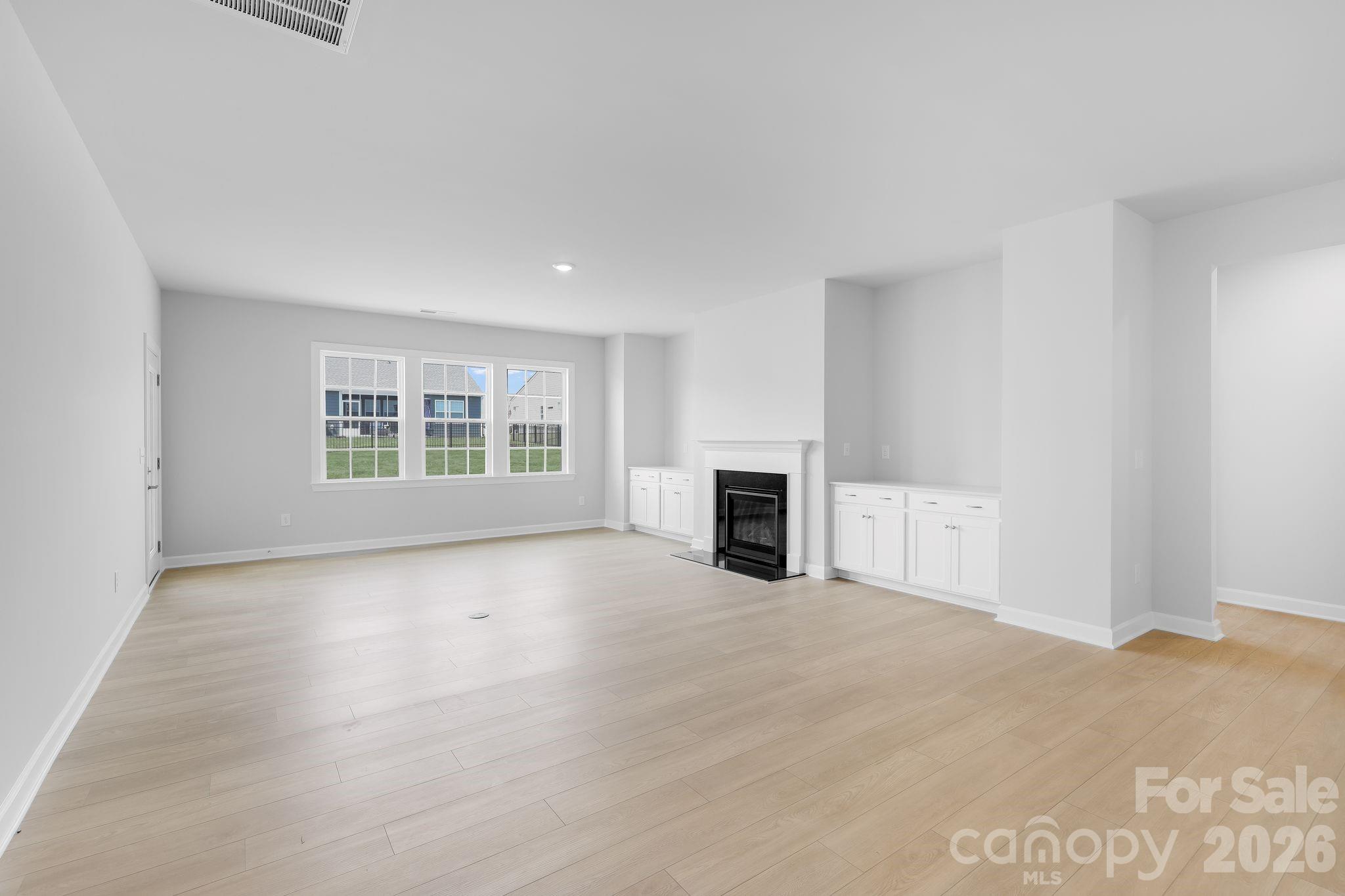 4290 Camden Glen Road #162 — Lancaster