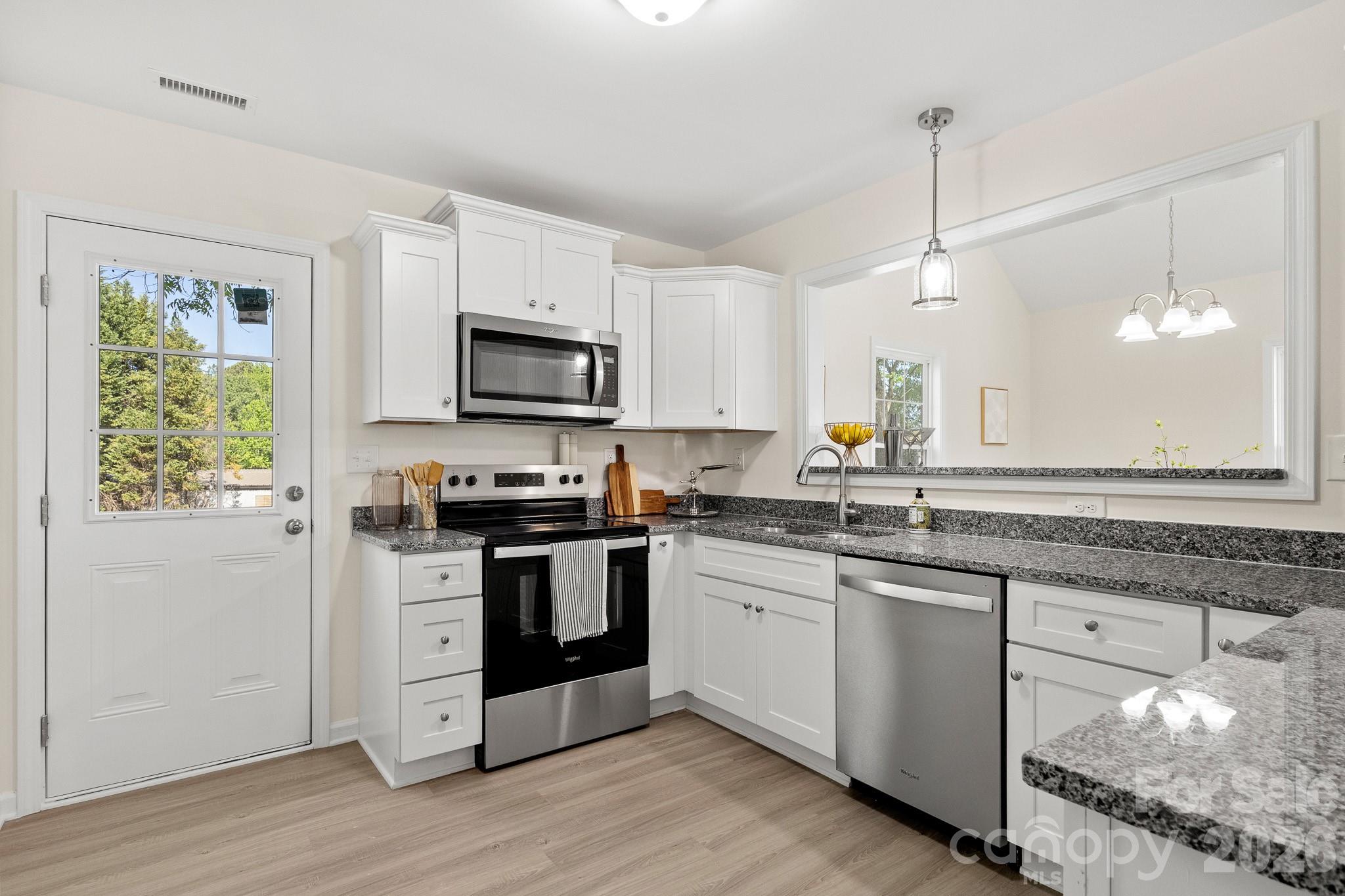 805 Hunter Street — York