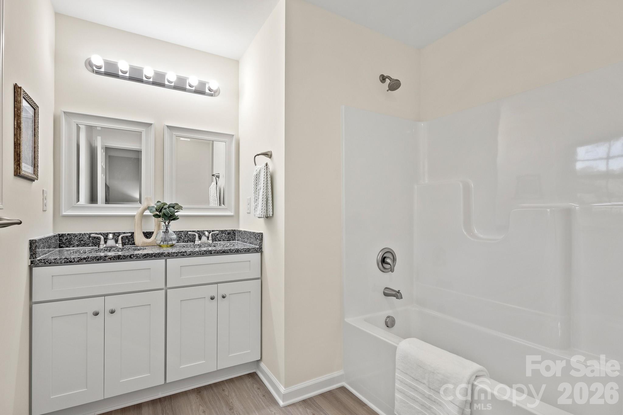 805 Hunter Street — York