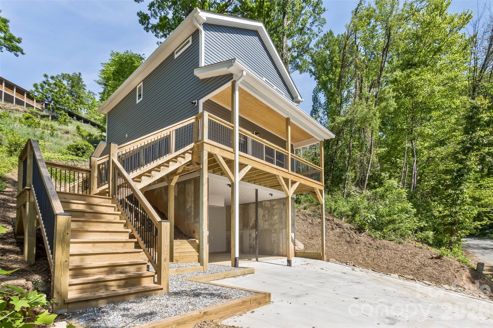 113 Caledonia Road #3 — Asheville
