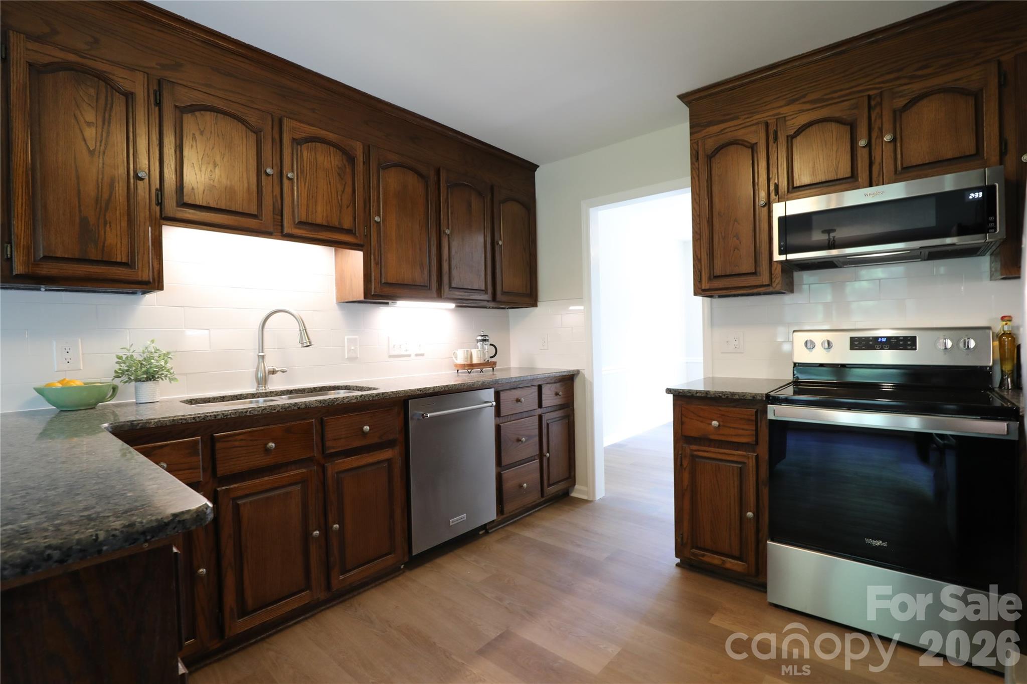 12809 Pine Bluff Road — Midland