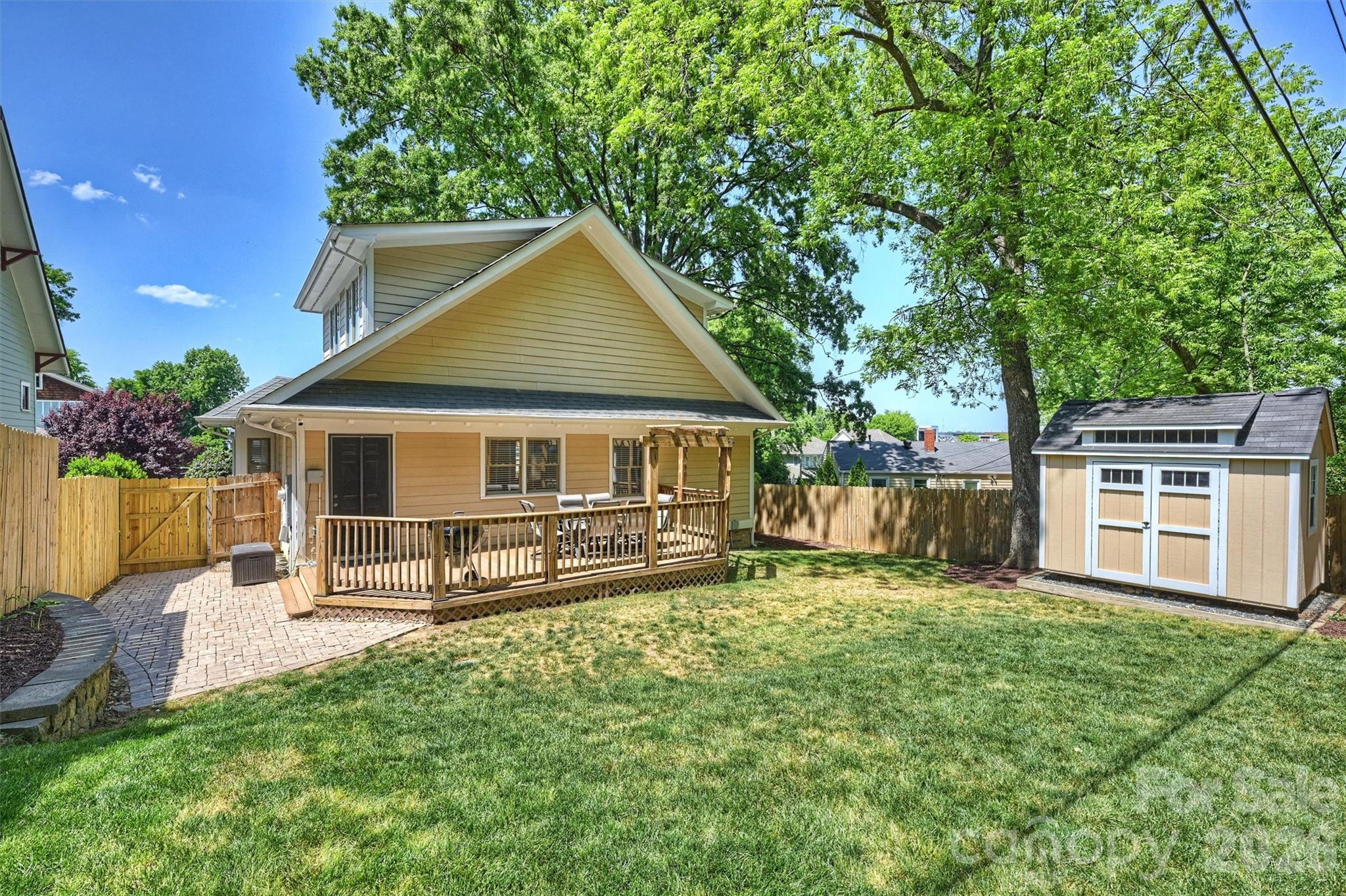 2116 Yadkin Avenue — Charlotte