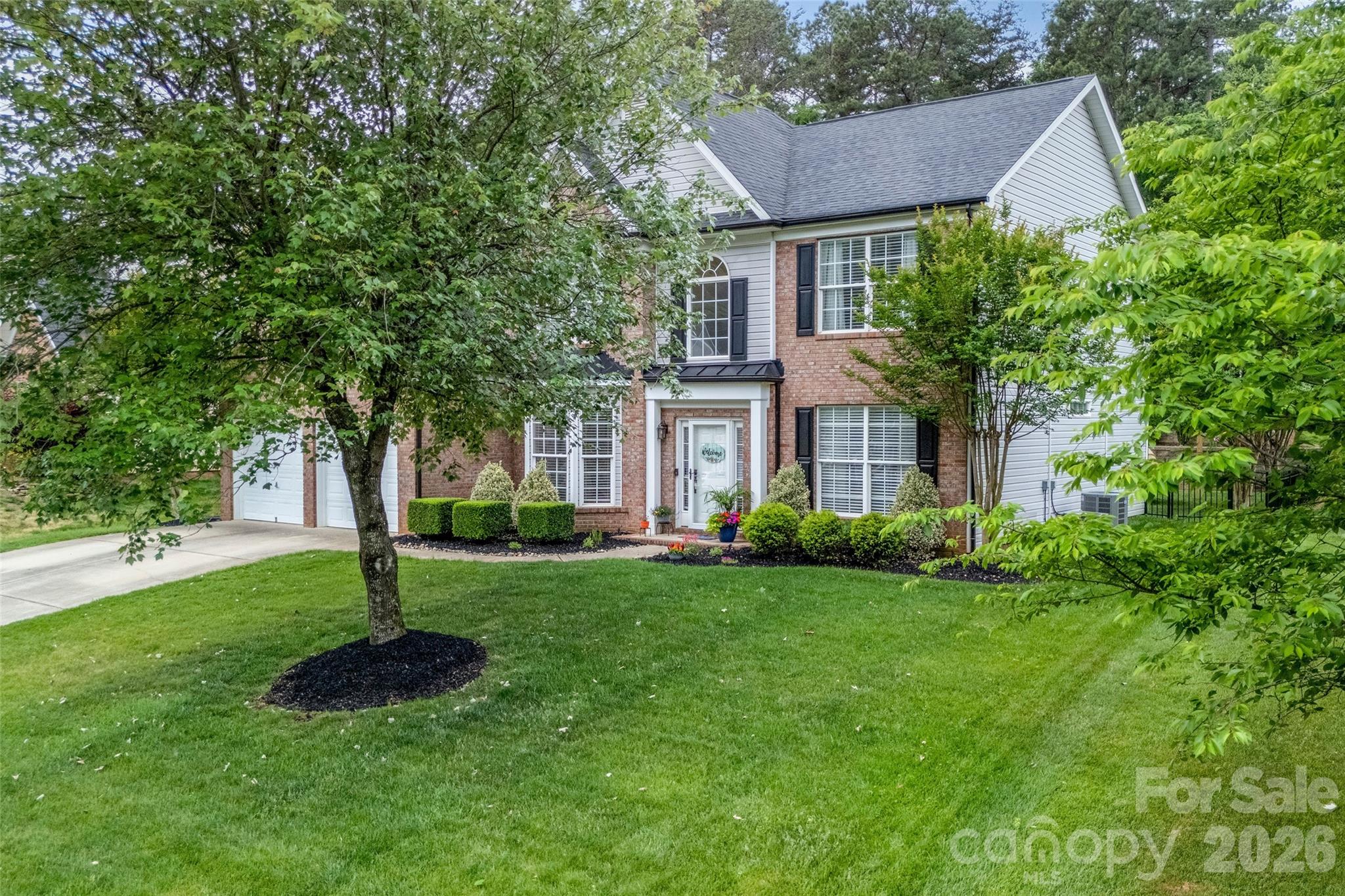 16027 Grafham Circle — Huntersville