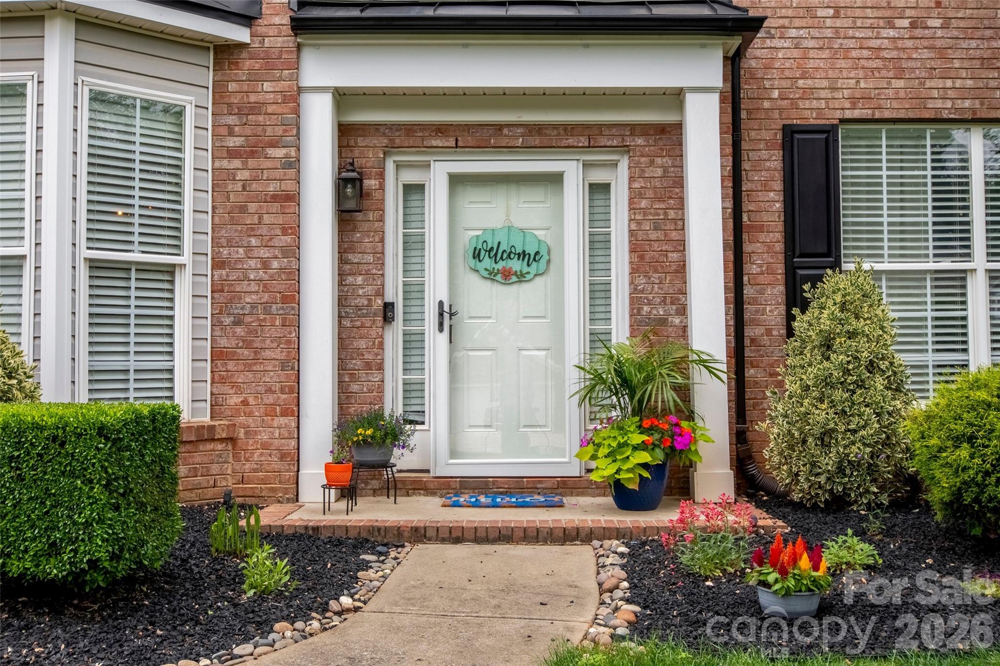 16027 Grafham Circle — Huntersville