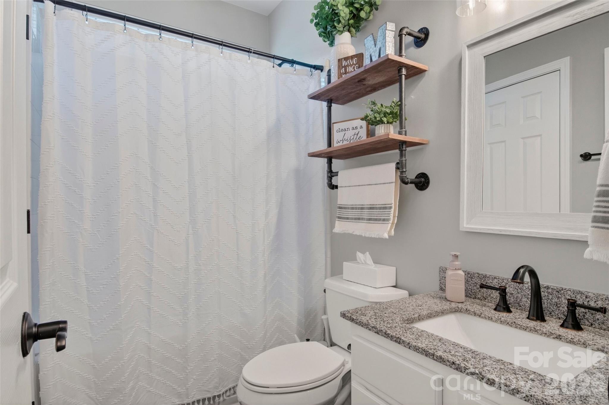 16027 Grafham Circle — Huntersville