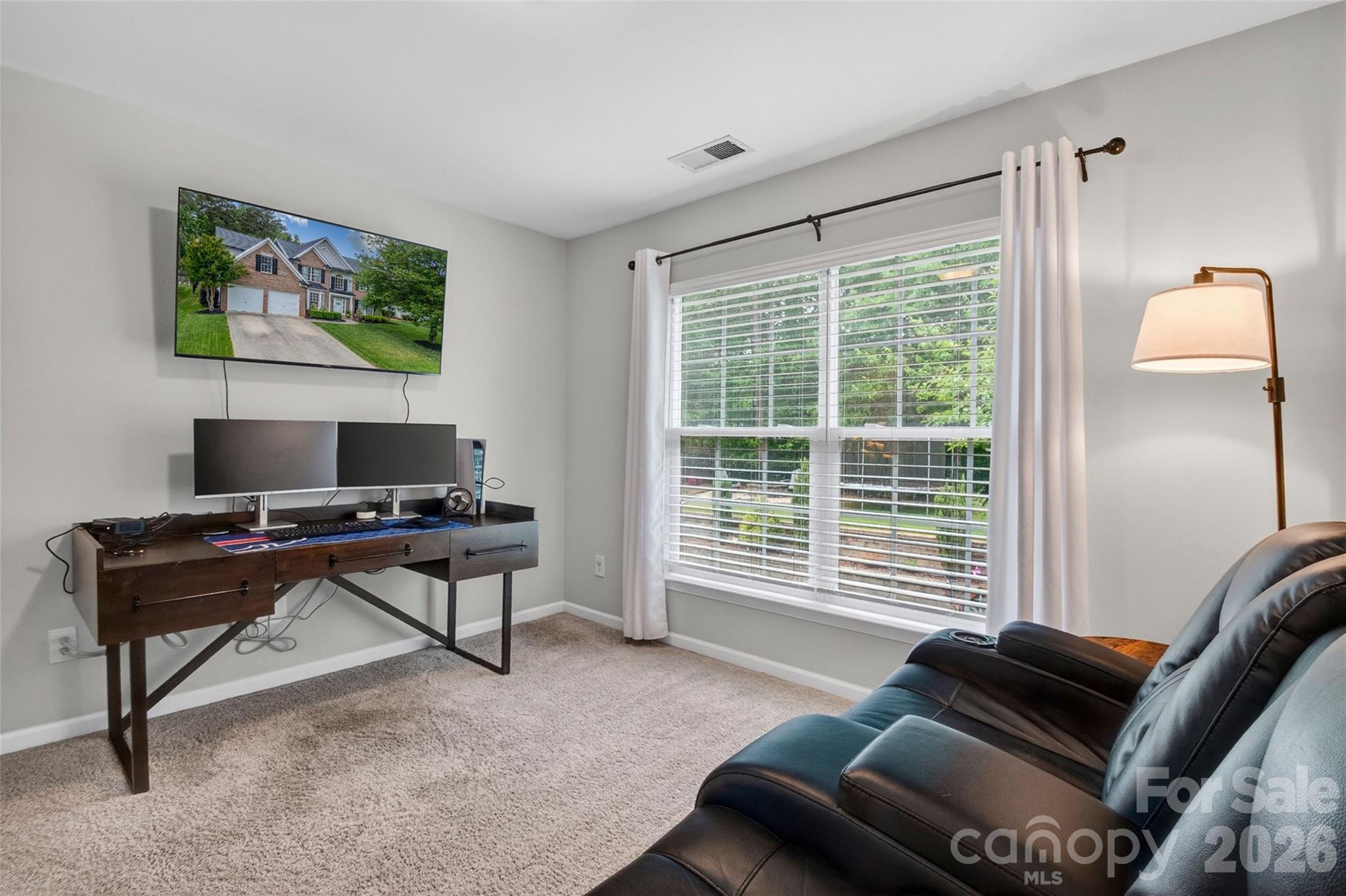 16027 Grafham Circle — Huntersville