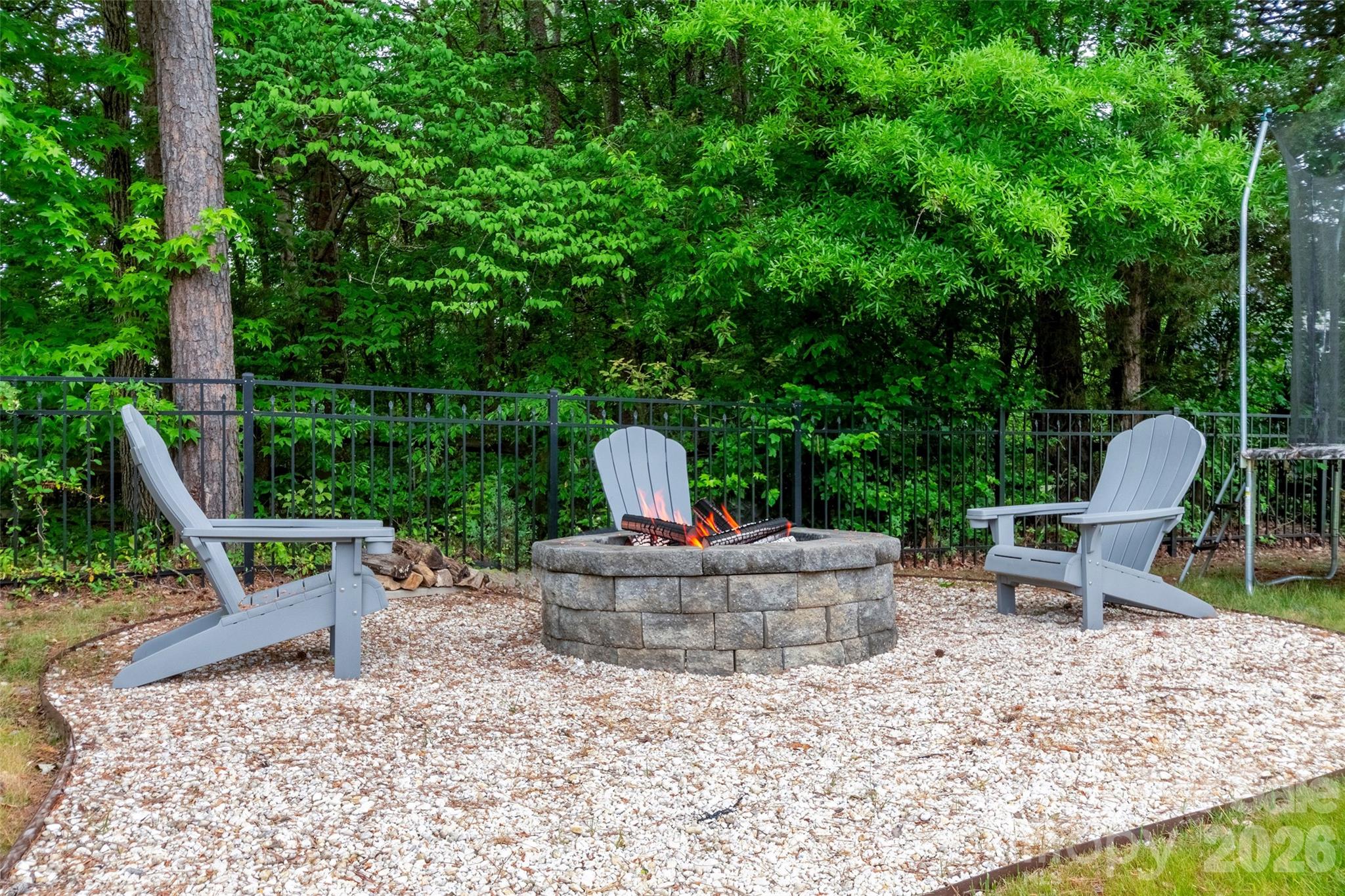 16027 Grafham Circle — Huntersville