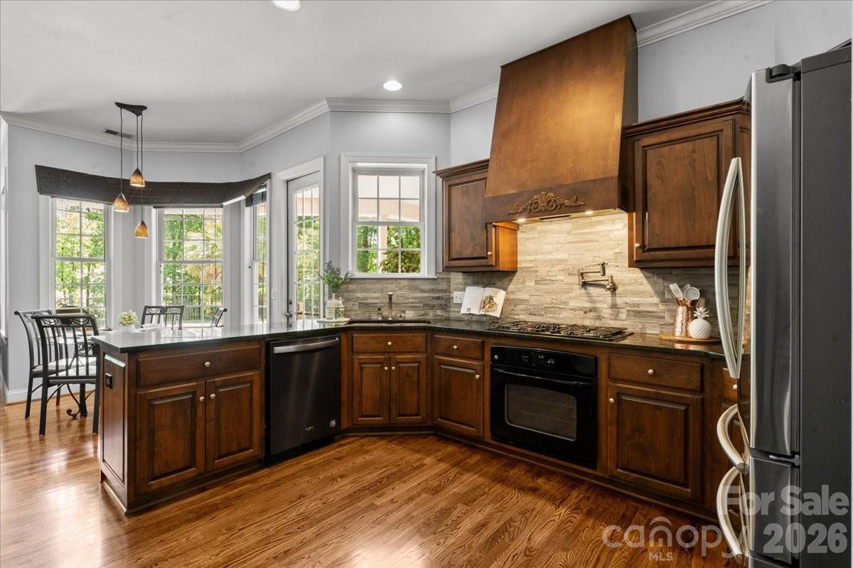 411 Chapman Street — Chesterfield