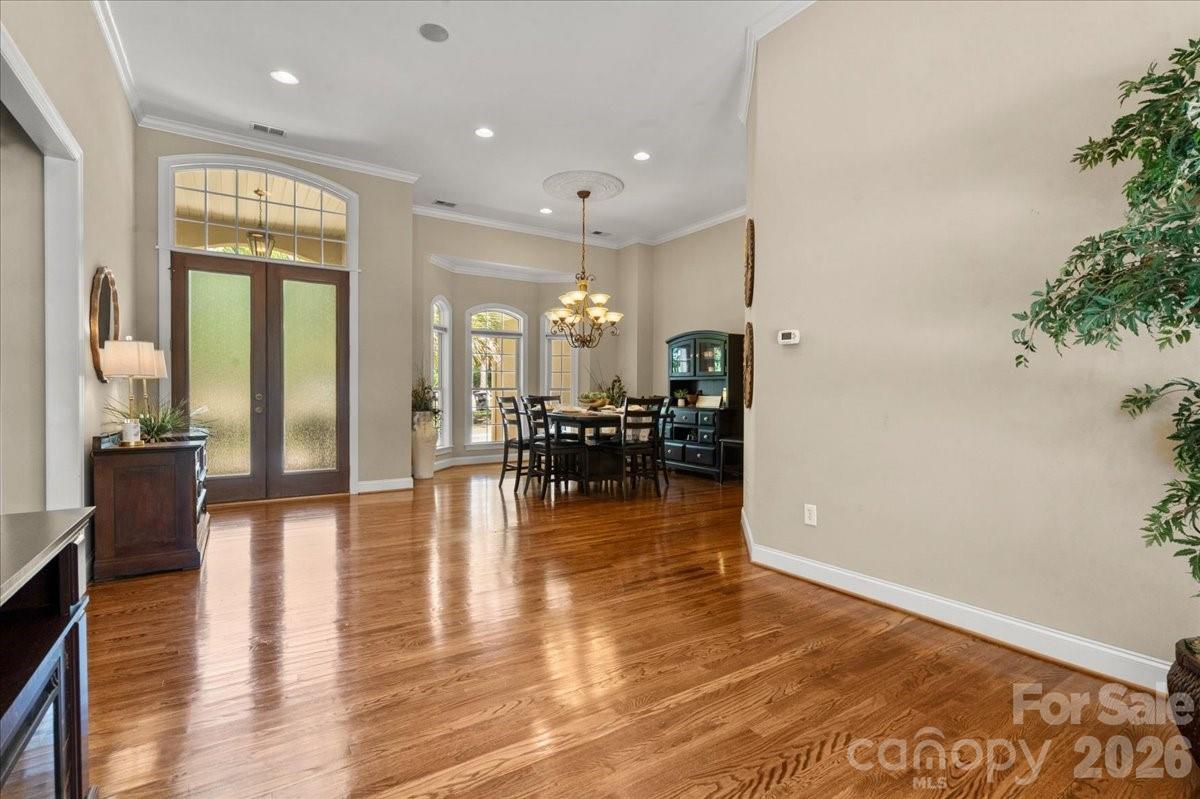 411 Chapman Street — Chesterfield