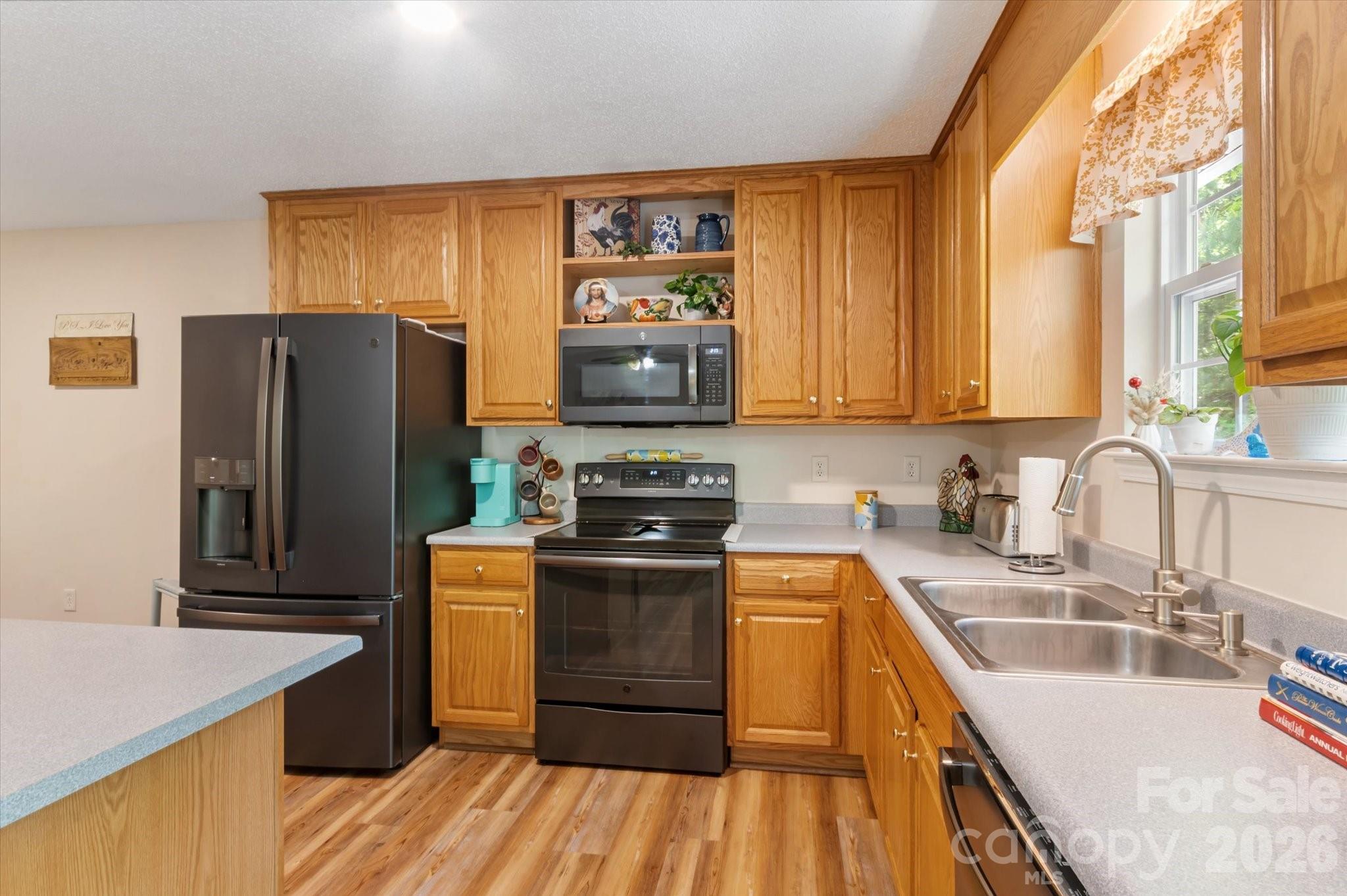 12 Hutchinson Woods — Fletcher