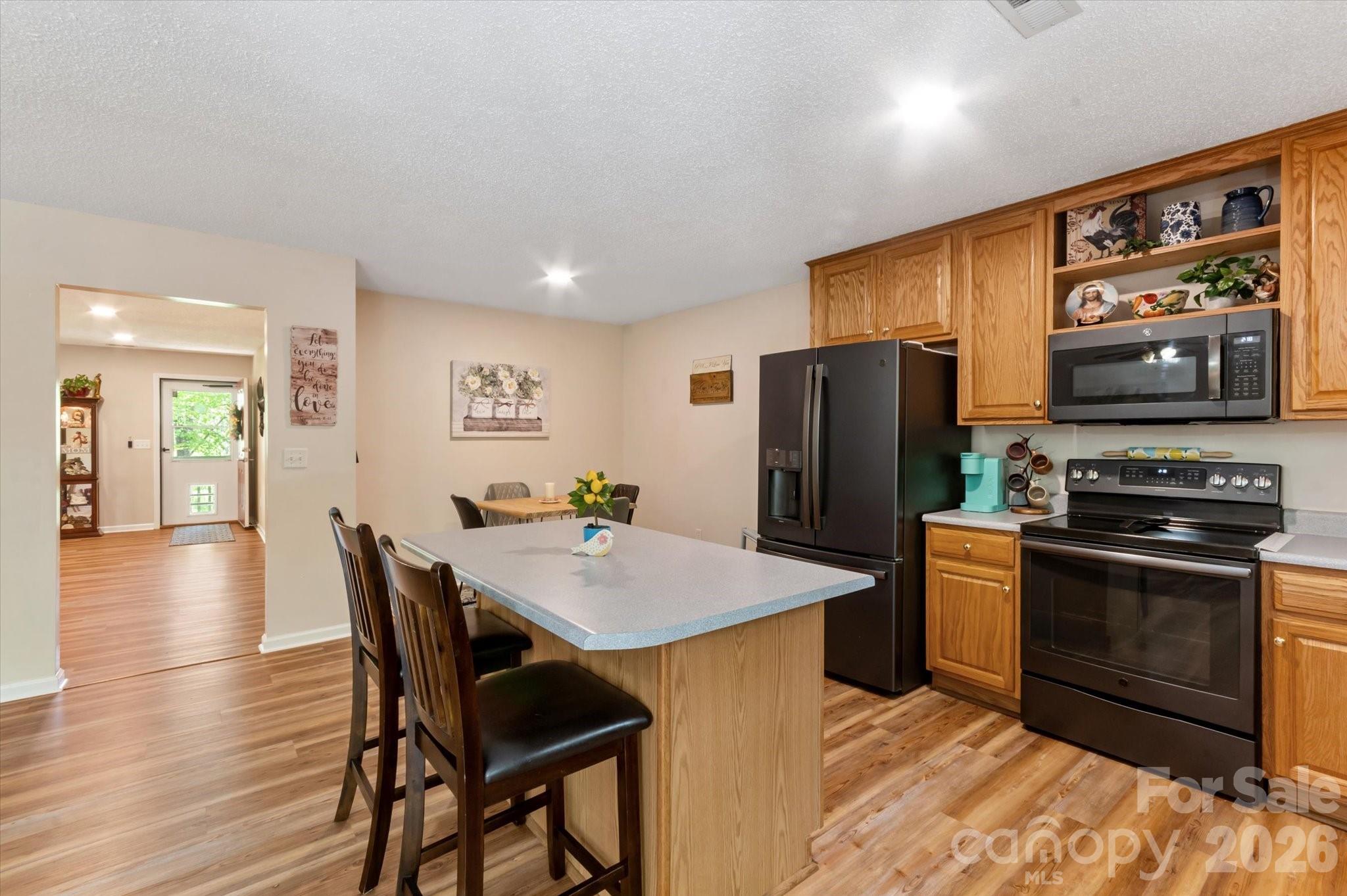 12 Hutchinson Woods — Fletcher