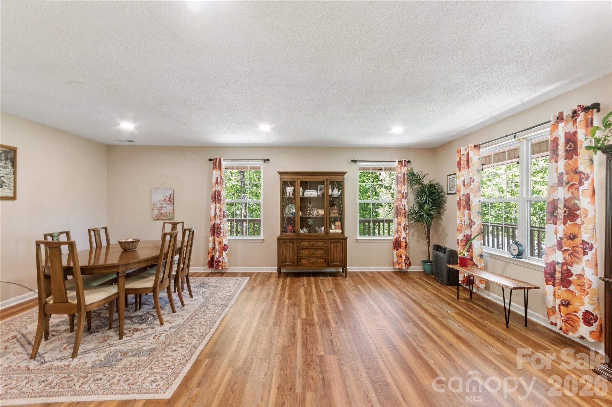 12 Hutchinson Woods — Fletcher