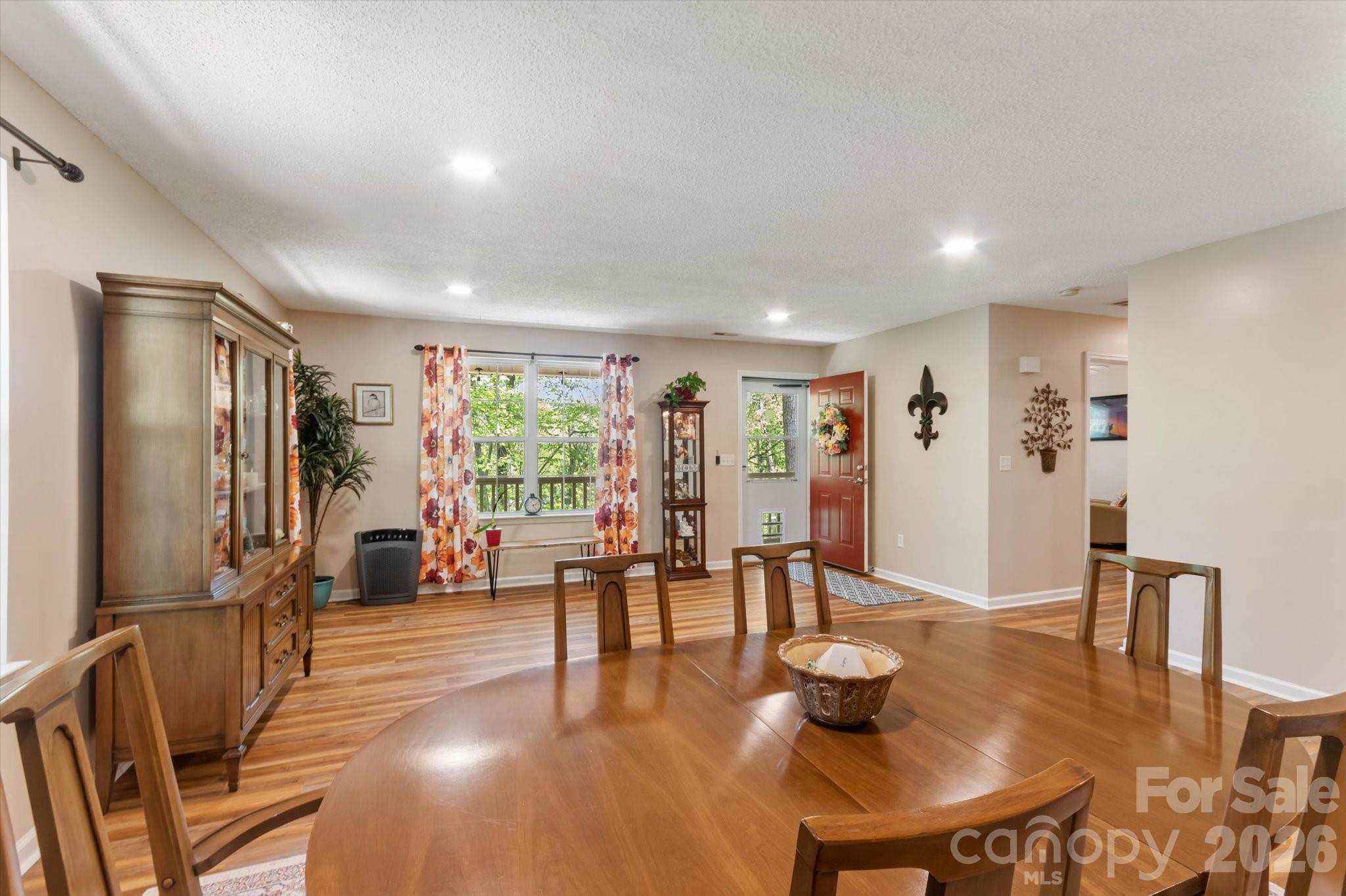 12 Hutchinson Woods — Fletcher