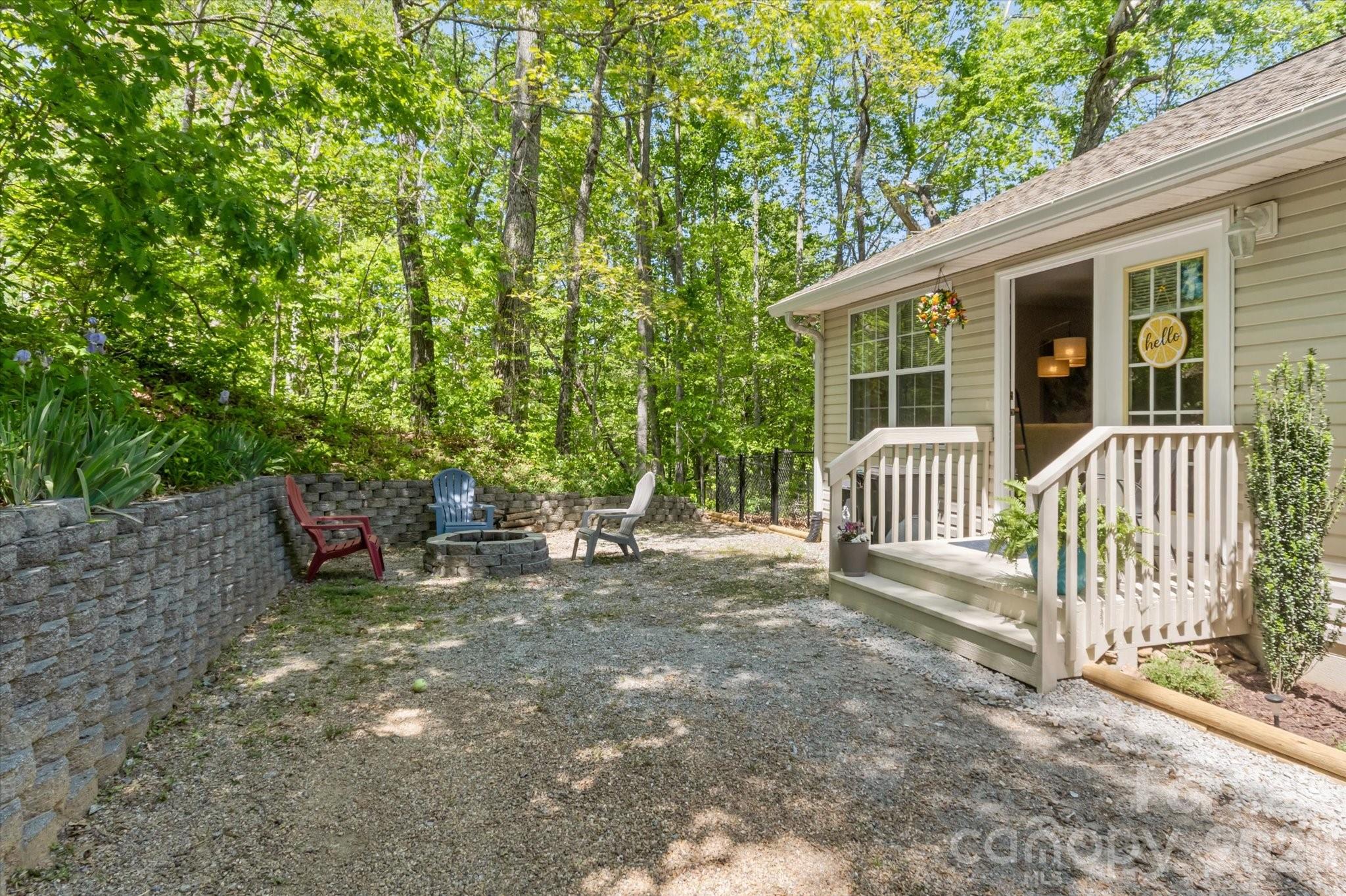12 Hutchinson Woods — Fletcher