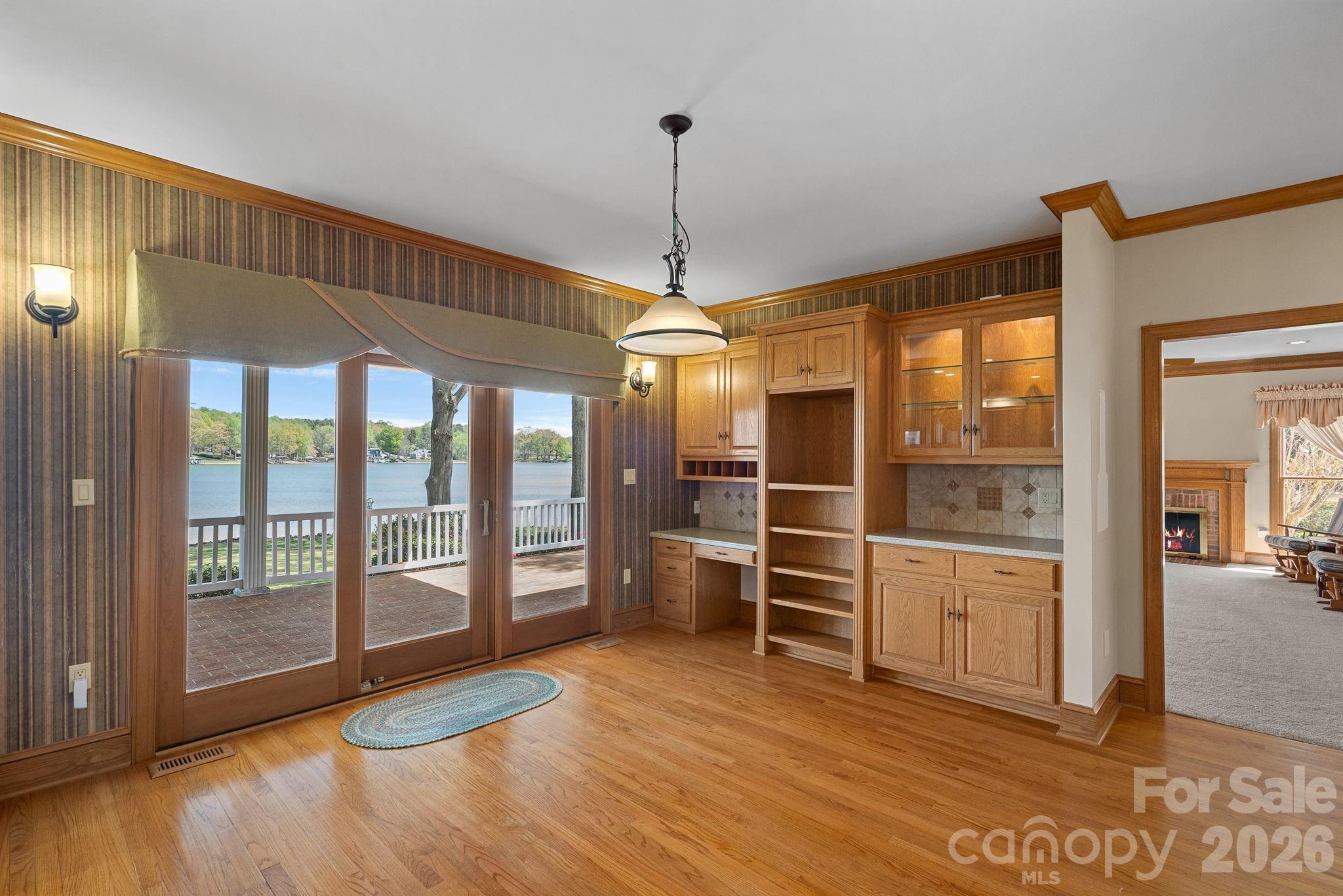 223 Wilson Lake Road — Mooresville