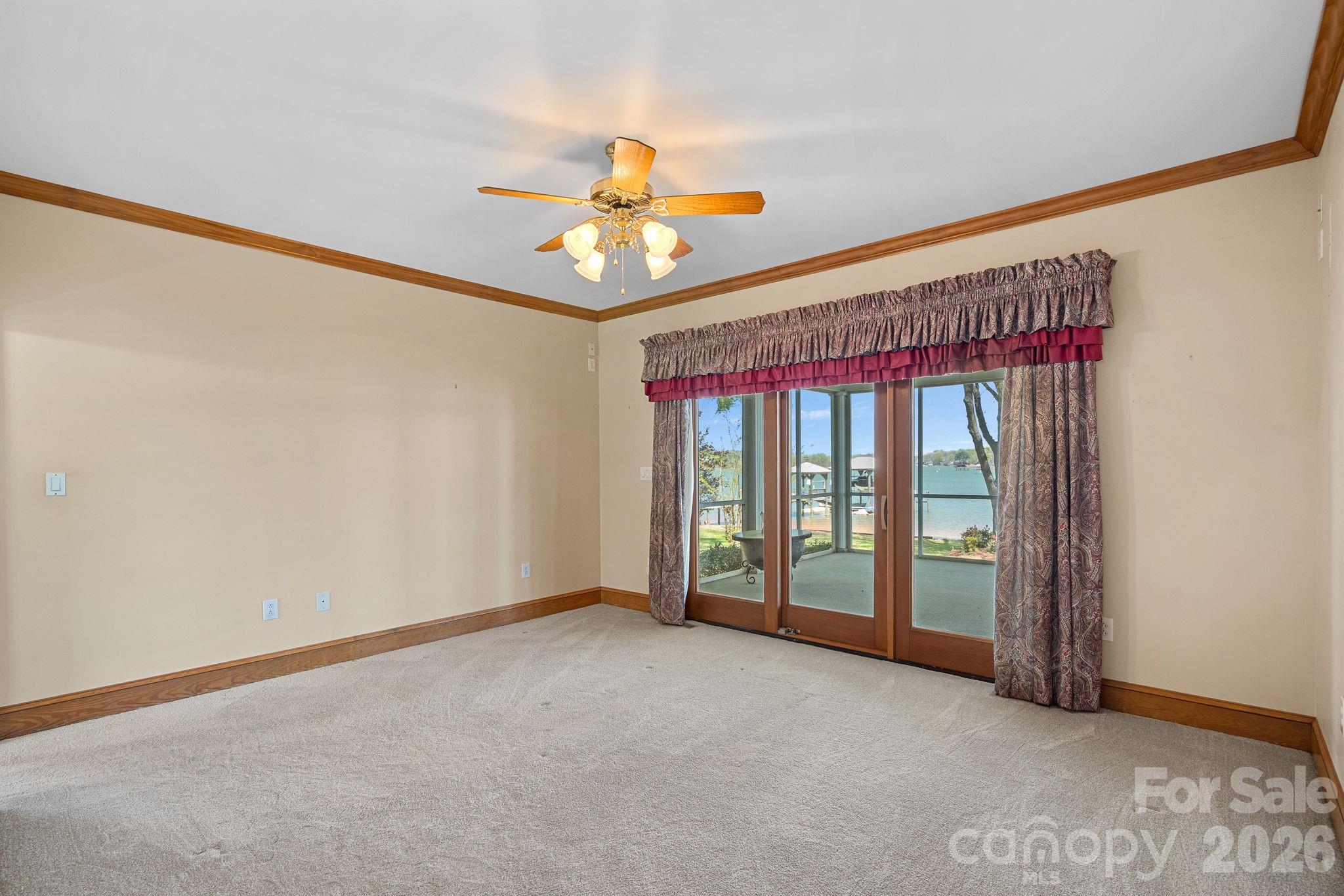 223 Wilson Lake Road — Mooresville