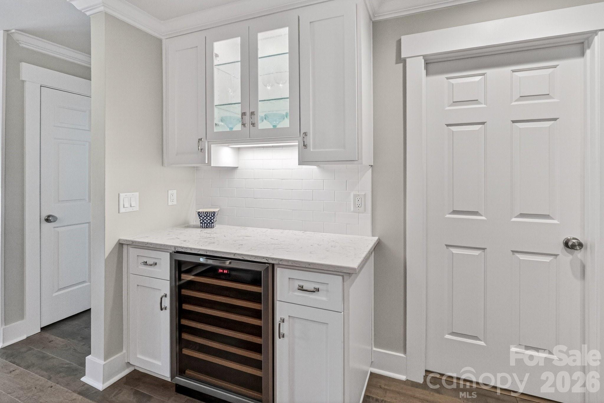 605 Portside Drive — Davidson