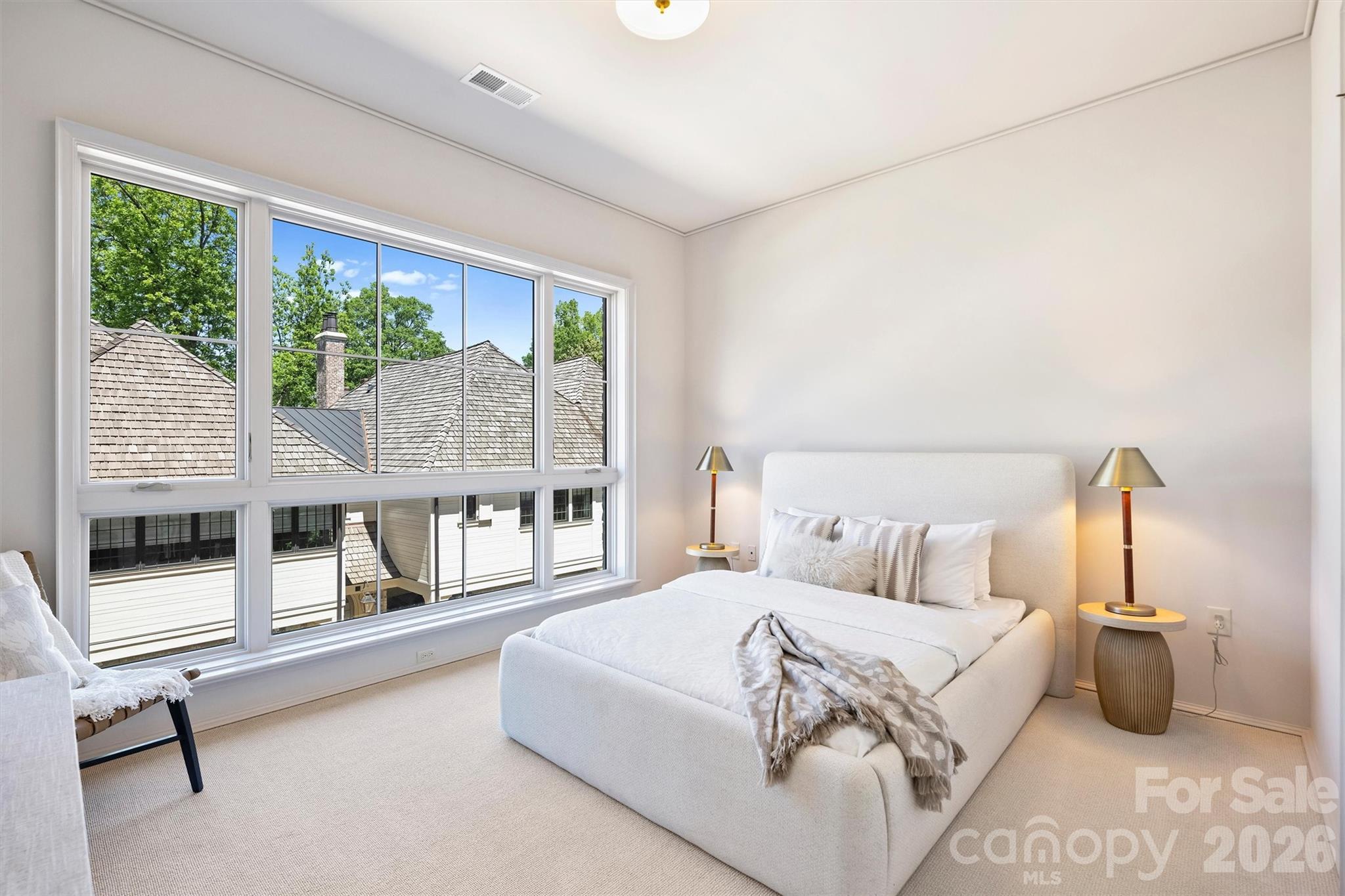 1170 Queens Road — Charlotte