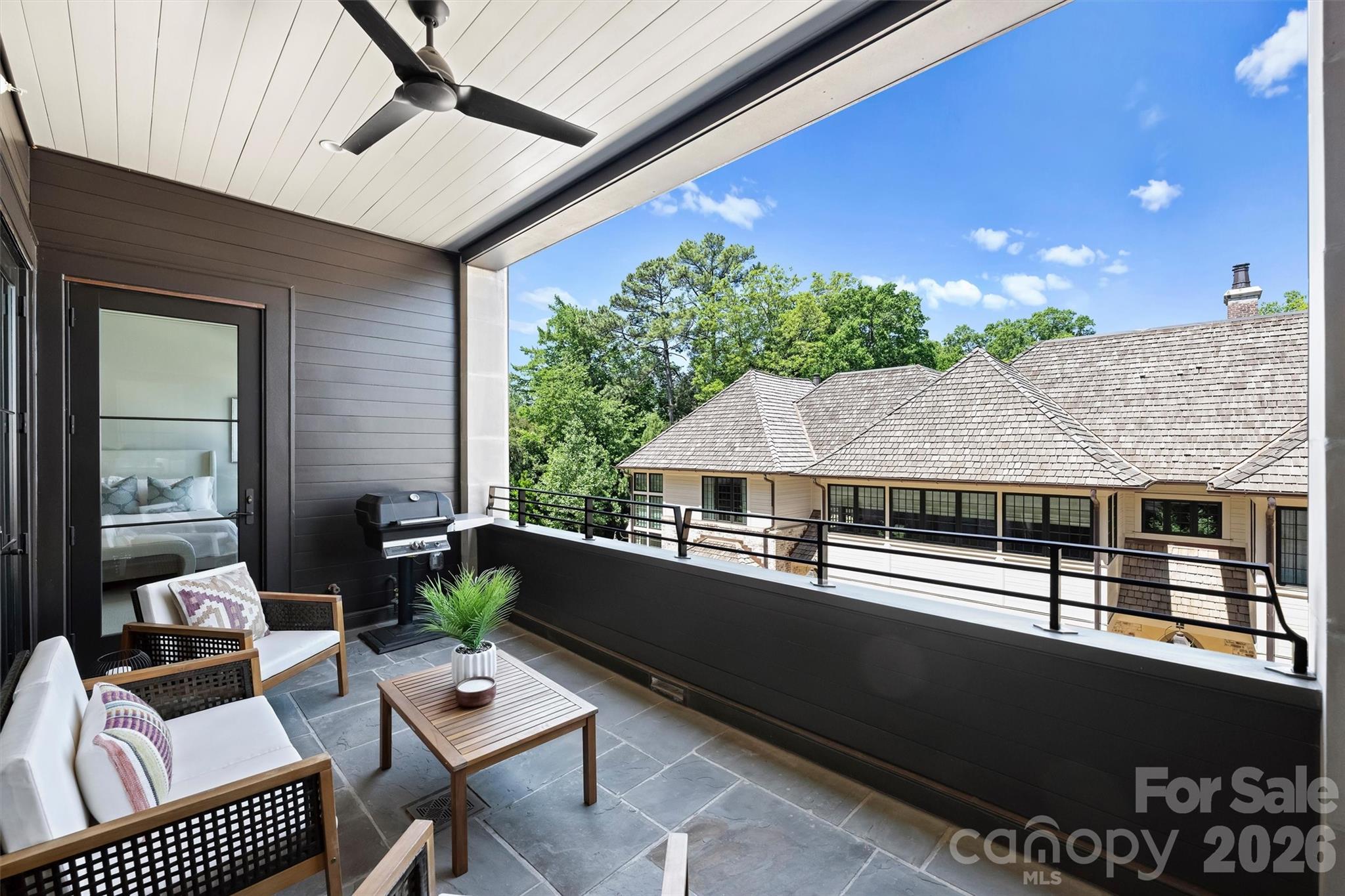 1170 Queens Road — Charlotte