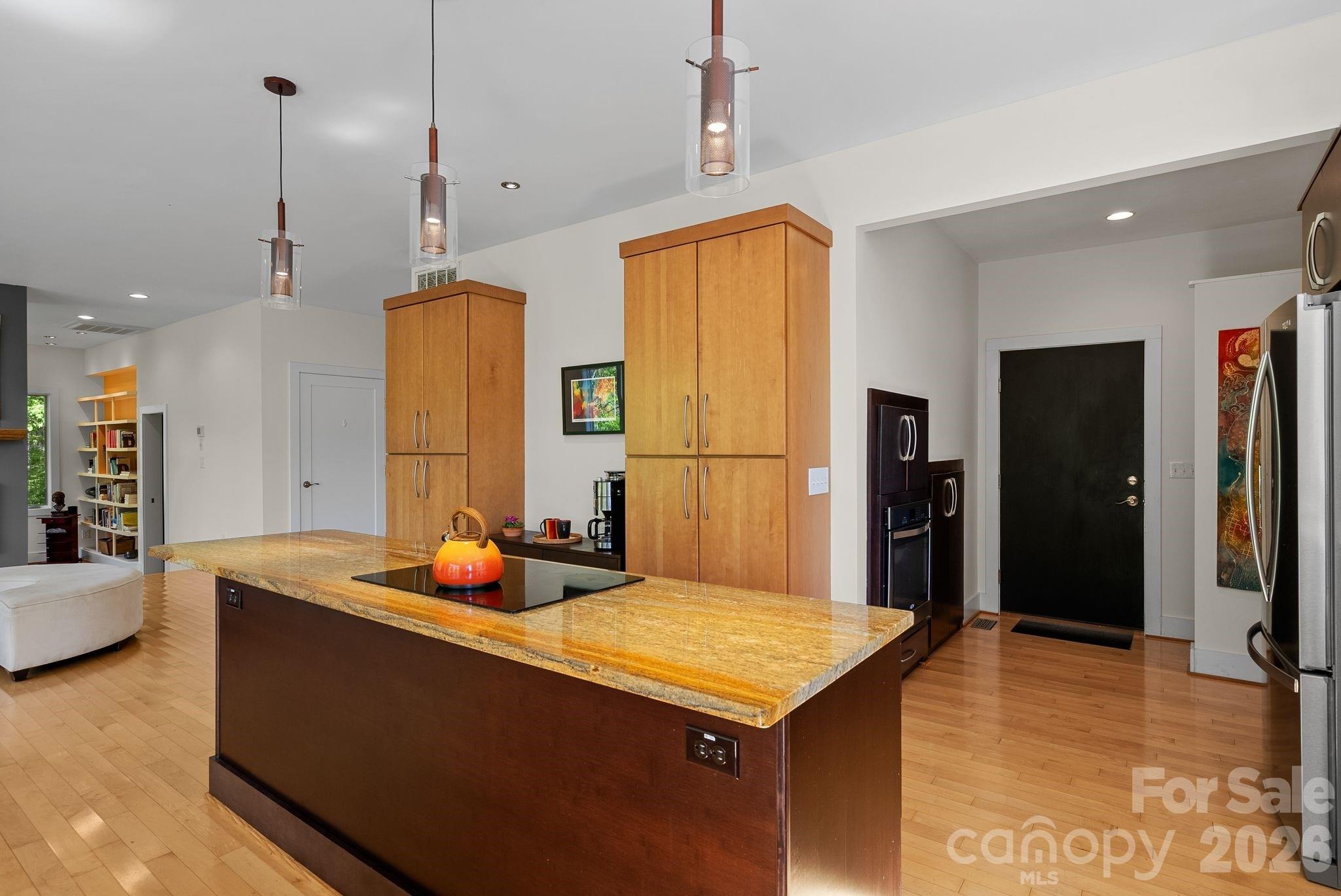 404 Amanda Drive — Mars Hill