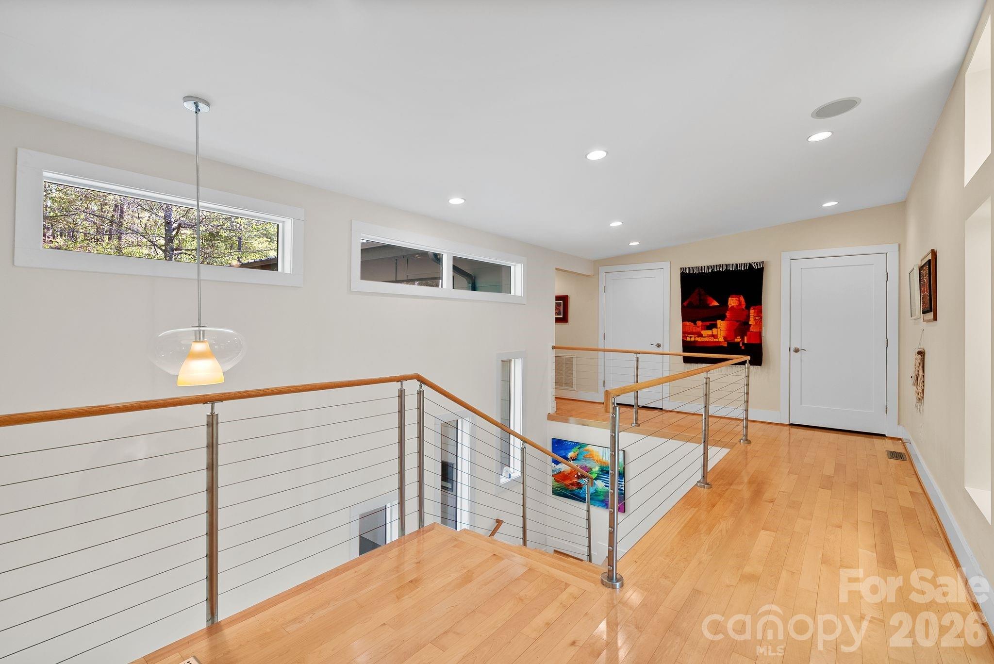 404 Amanda Drive — Mars Hill