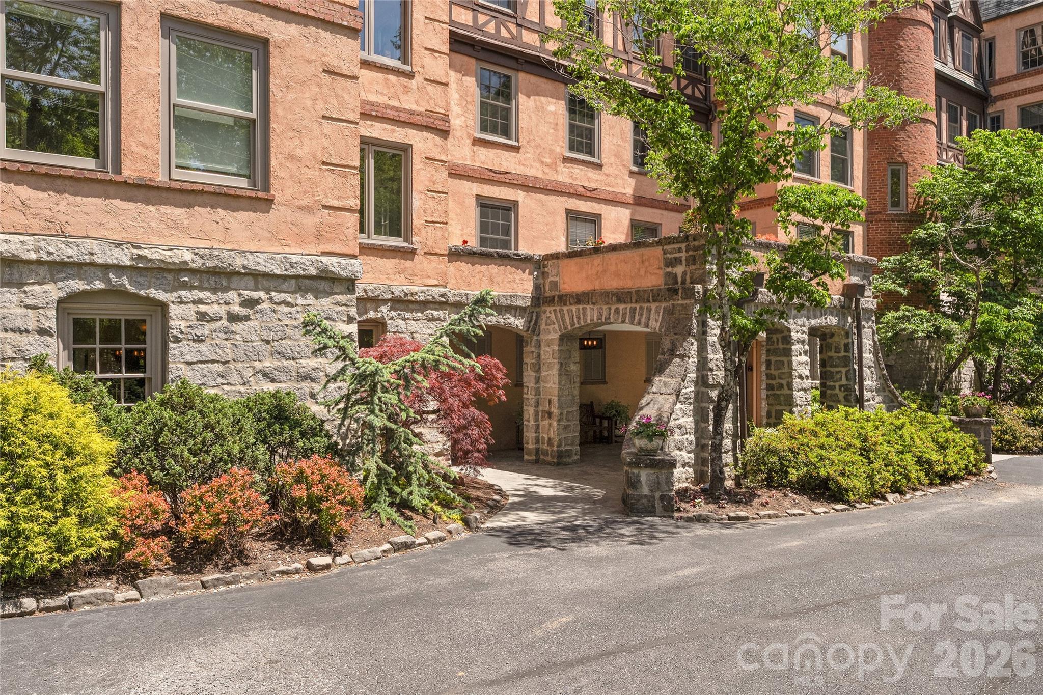 185 Macon Avenue #B10 — Asheville