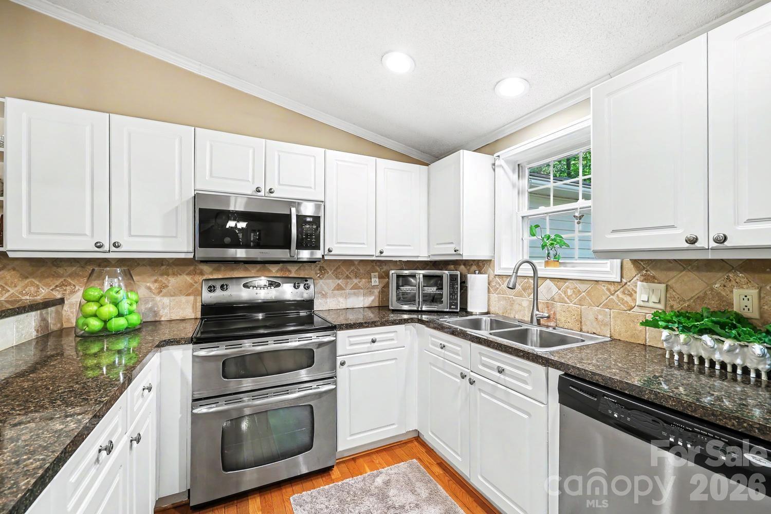 10112 Idlewild Road — Matthews