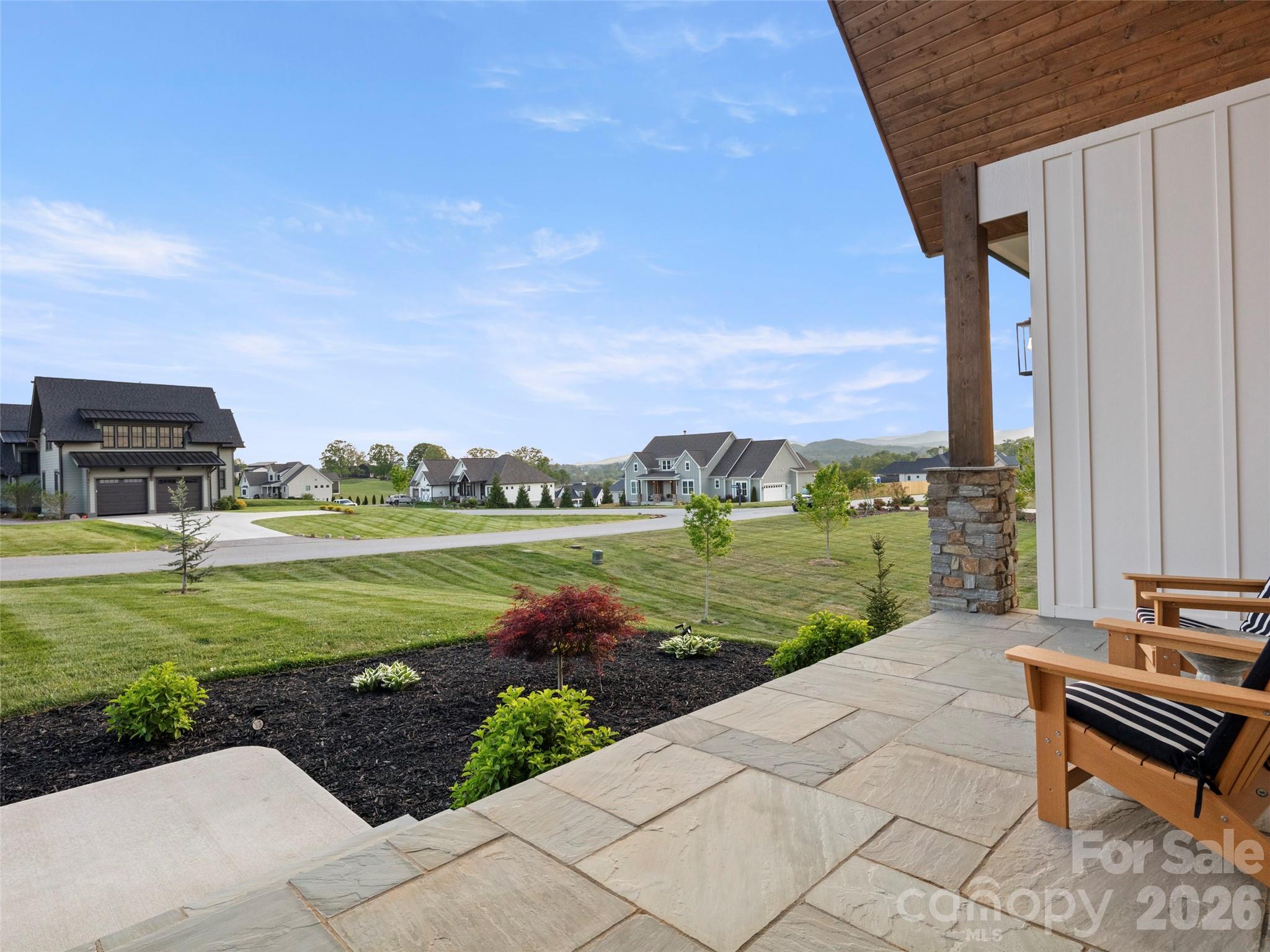 208 Majestic Ridge Road — Mills River