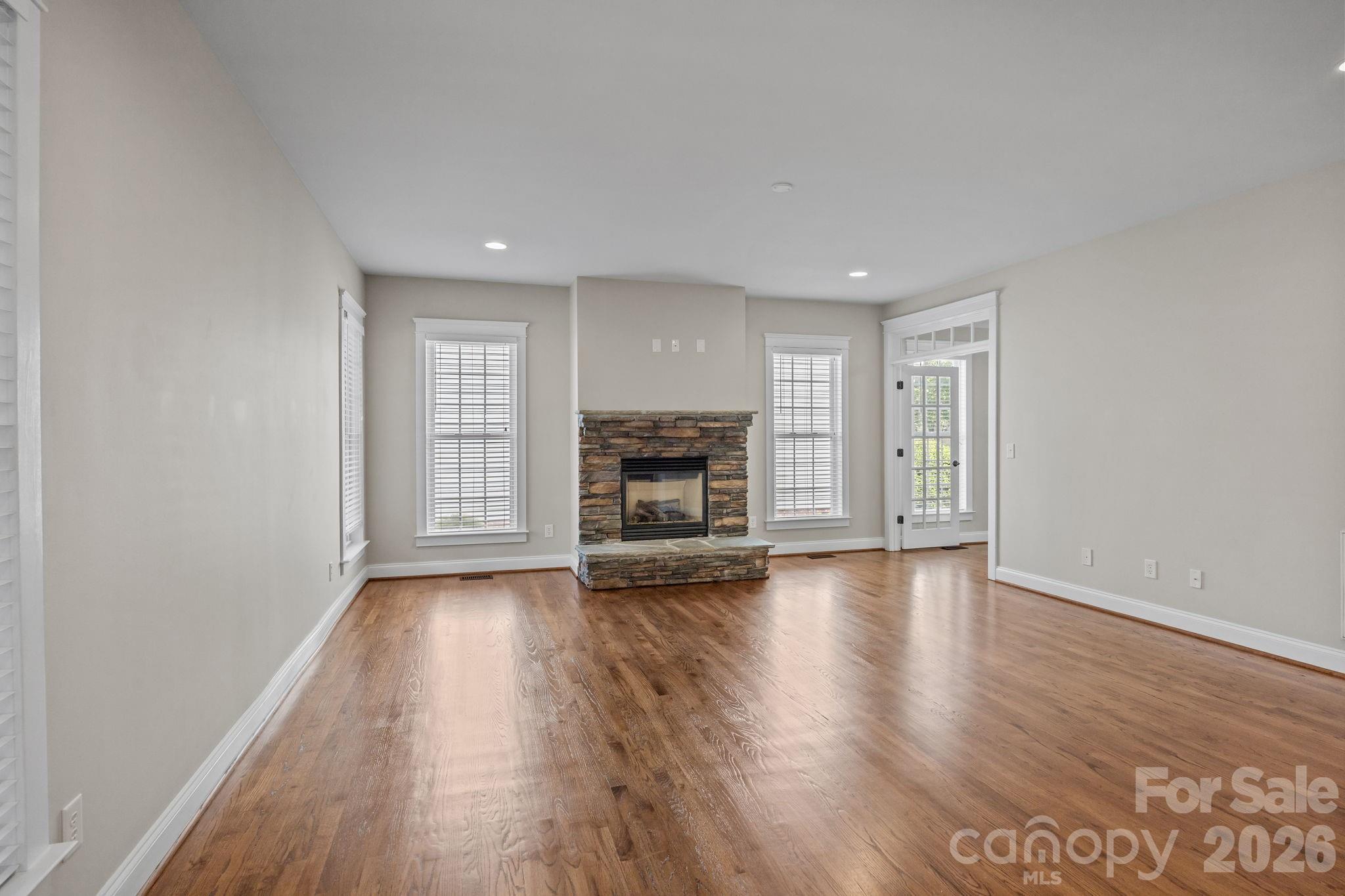 15341 Barnsbury Drive — Huntersville