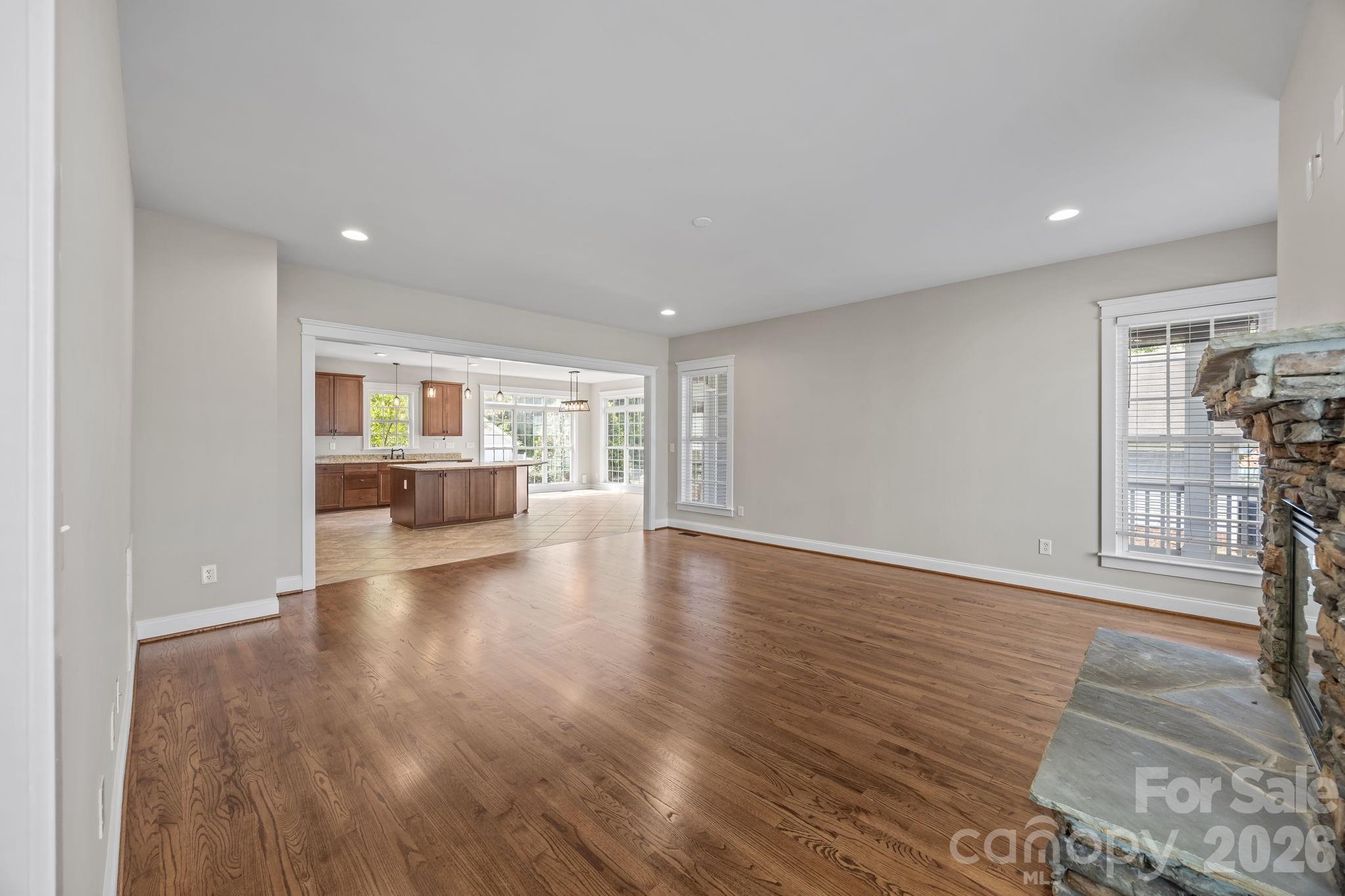 15341 Barnsbury Drive — Huntersville