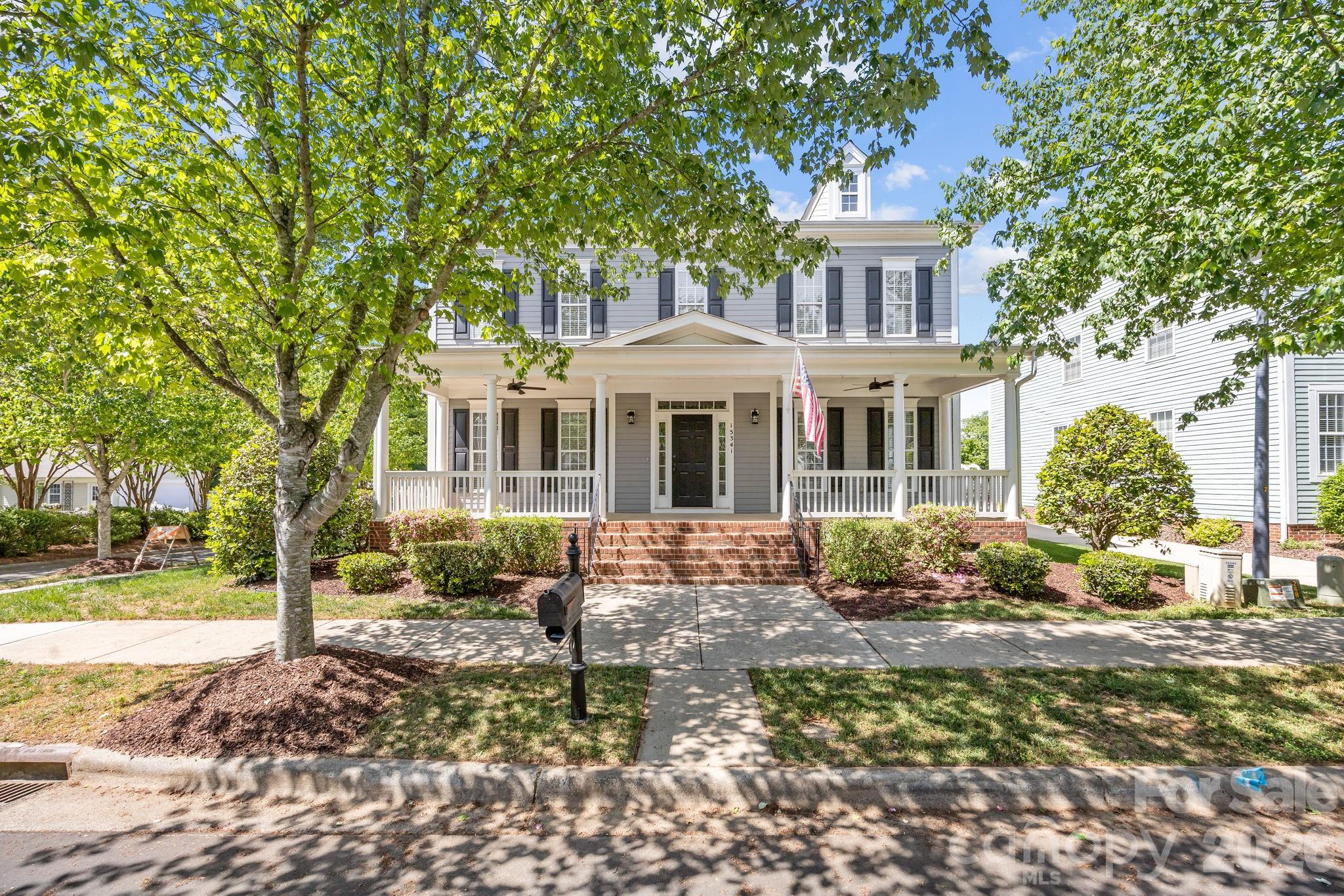 15341 Barnsbury Drive — Huntersville