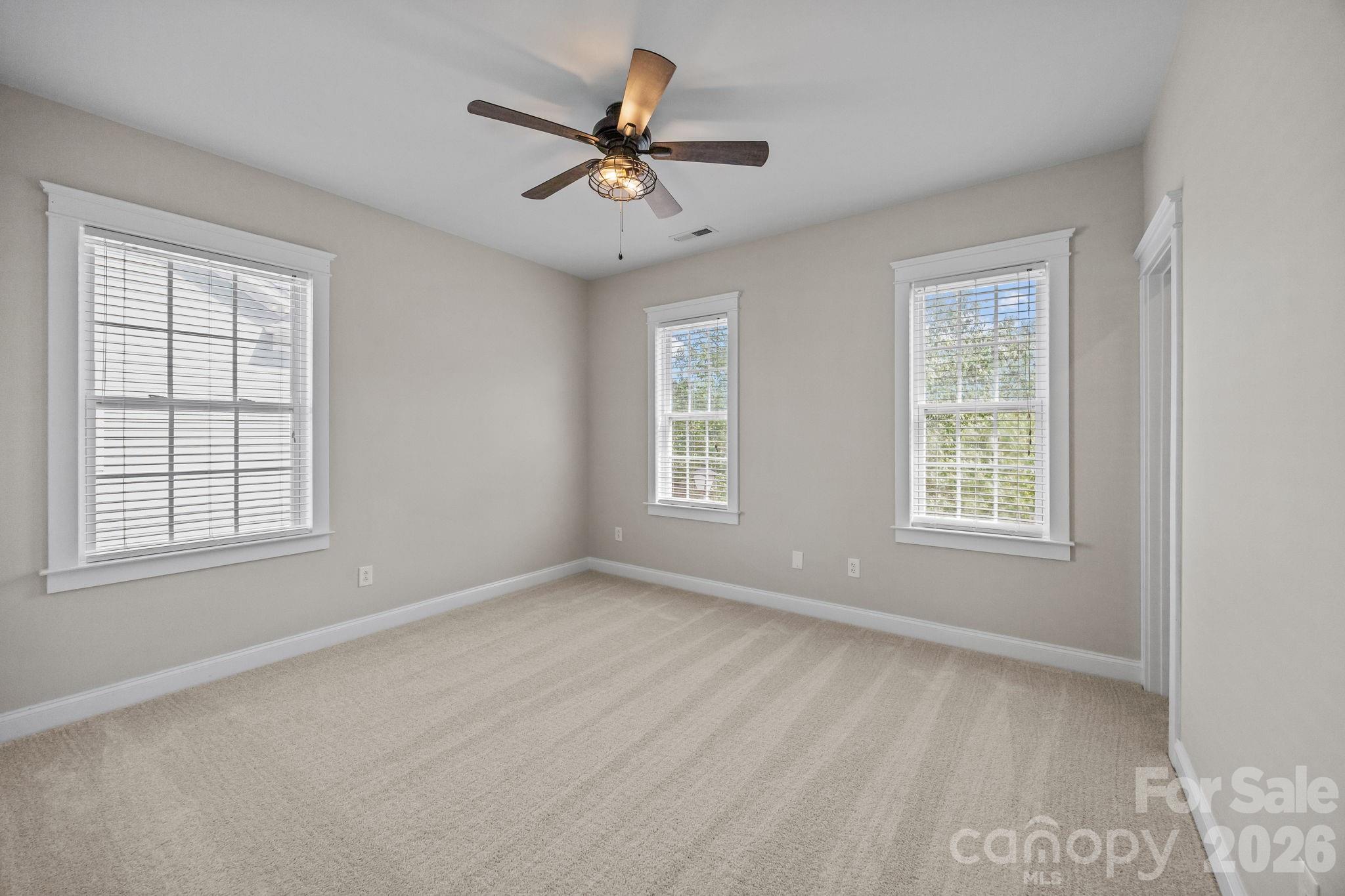 15341 Barnsbury Drive — Huntersville