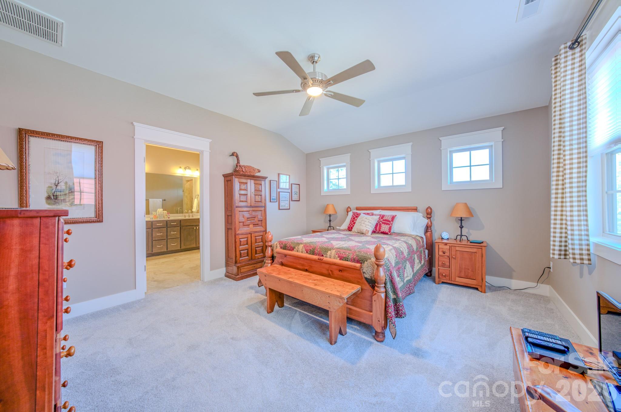 560 Sweet Birch Park Lane — Black Mountain