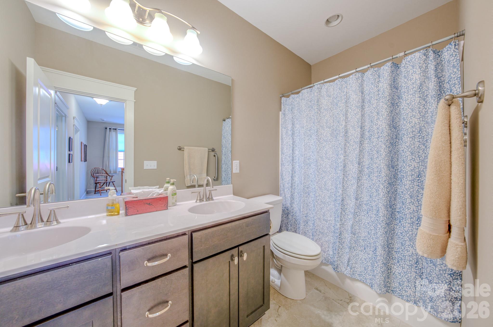 560 Sweet Birch Park Lane — Black Mountain