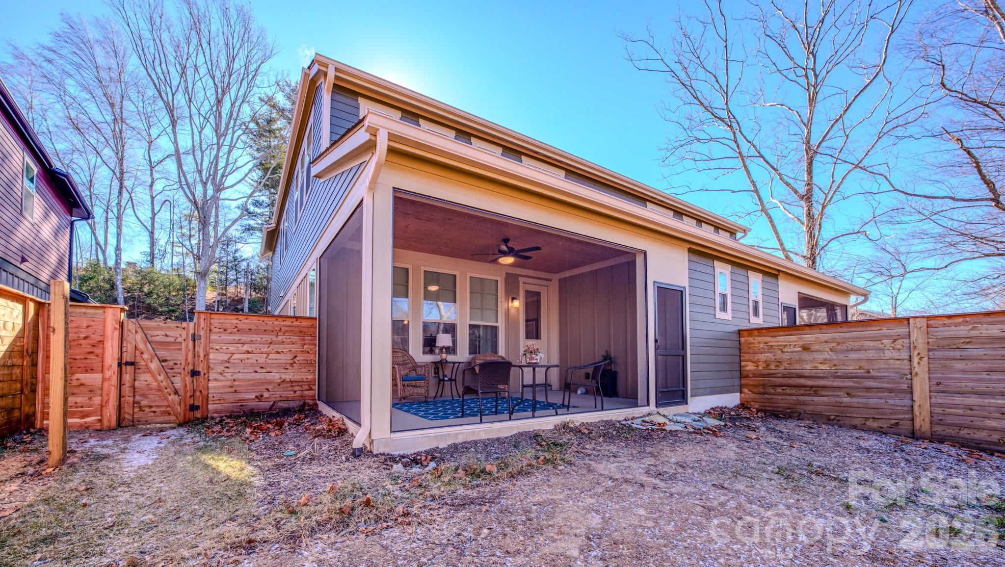 560 Sweet Birch Park Lane — Black Mountain