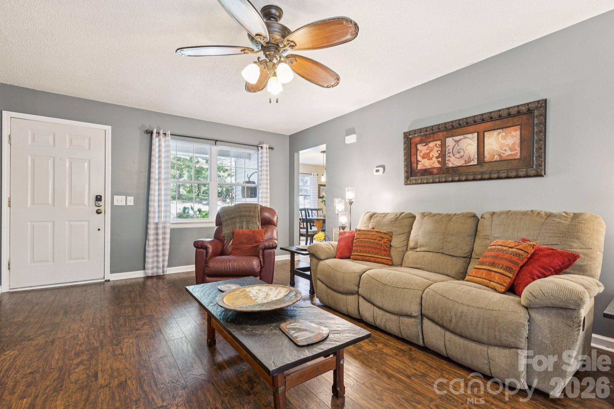 125 Mills Forest Lane — Mooresville