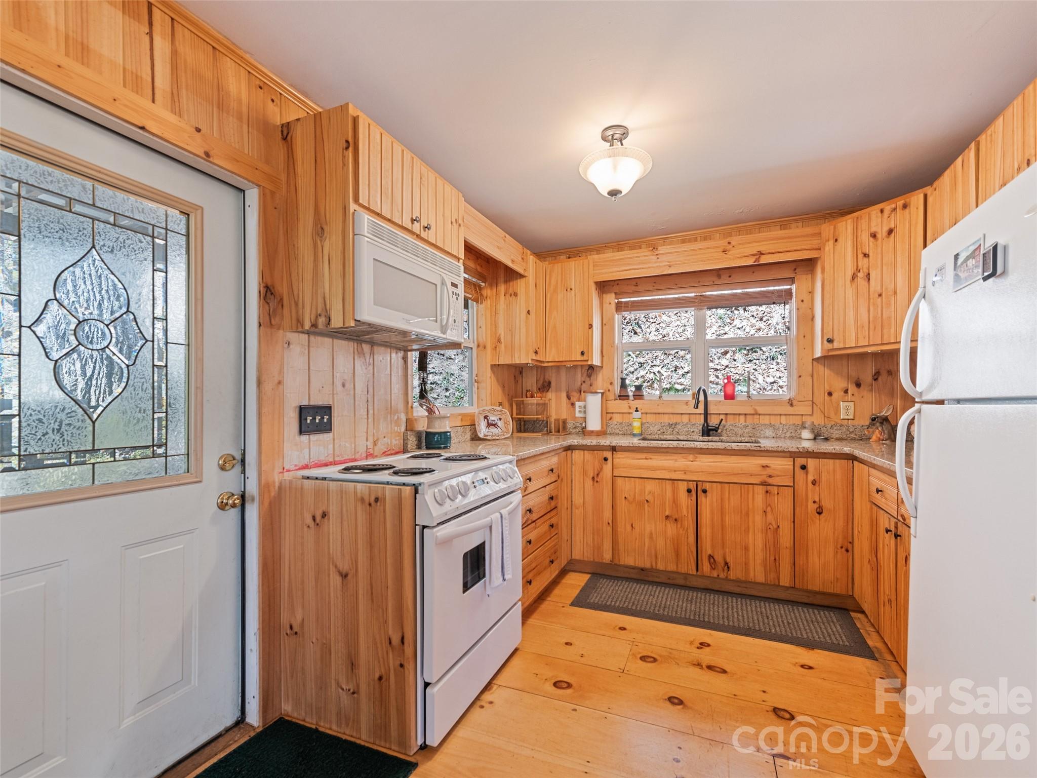 57 Grosbeak Trail — Sylva