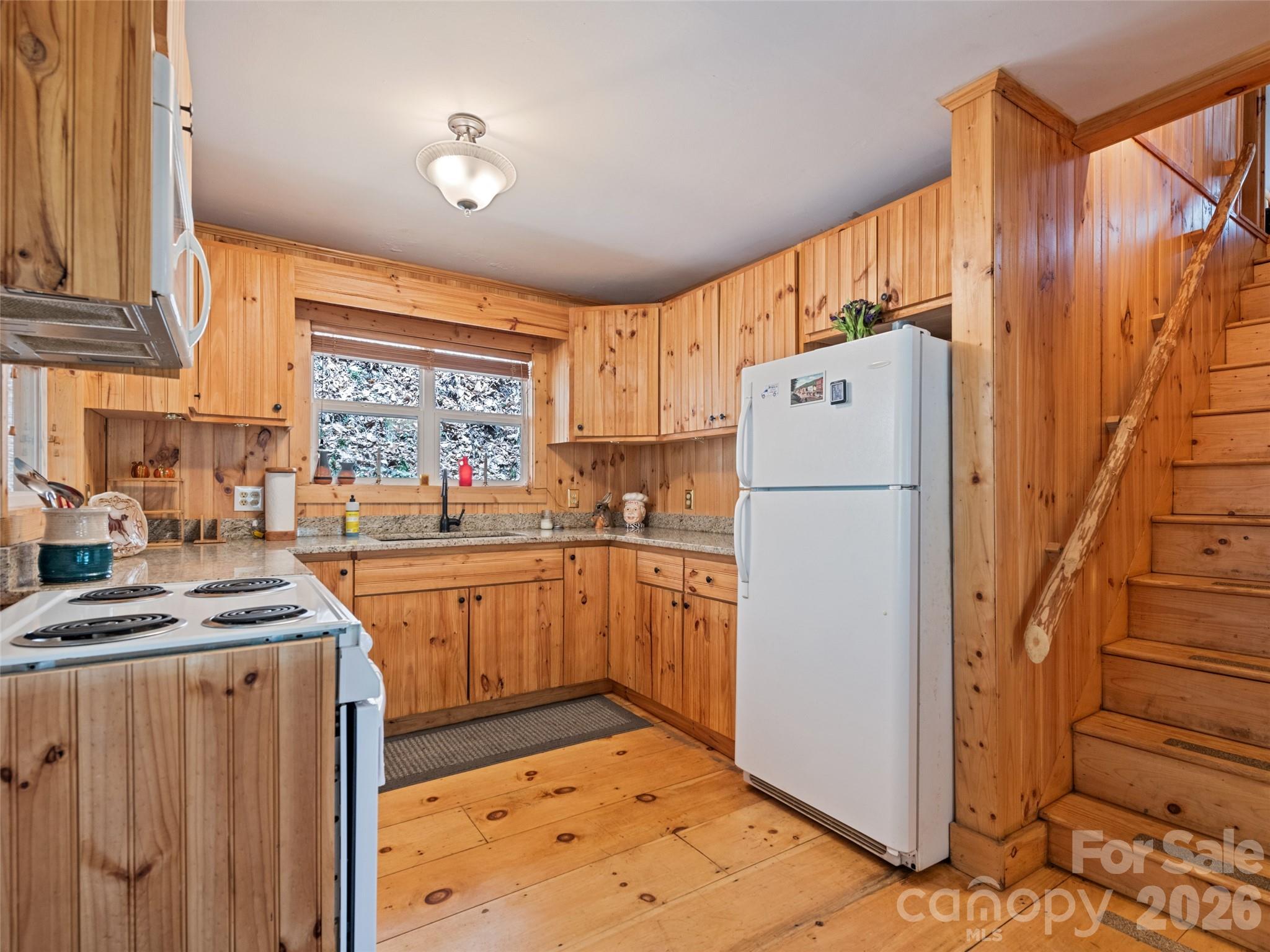 57 Grosbeak Trail — Sylva